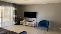 Apartment For Sale in Ruimsig, Roodepoort