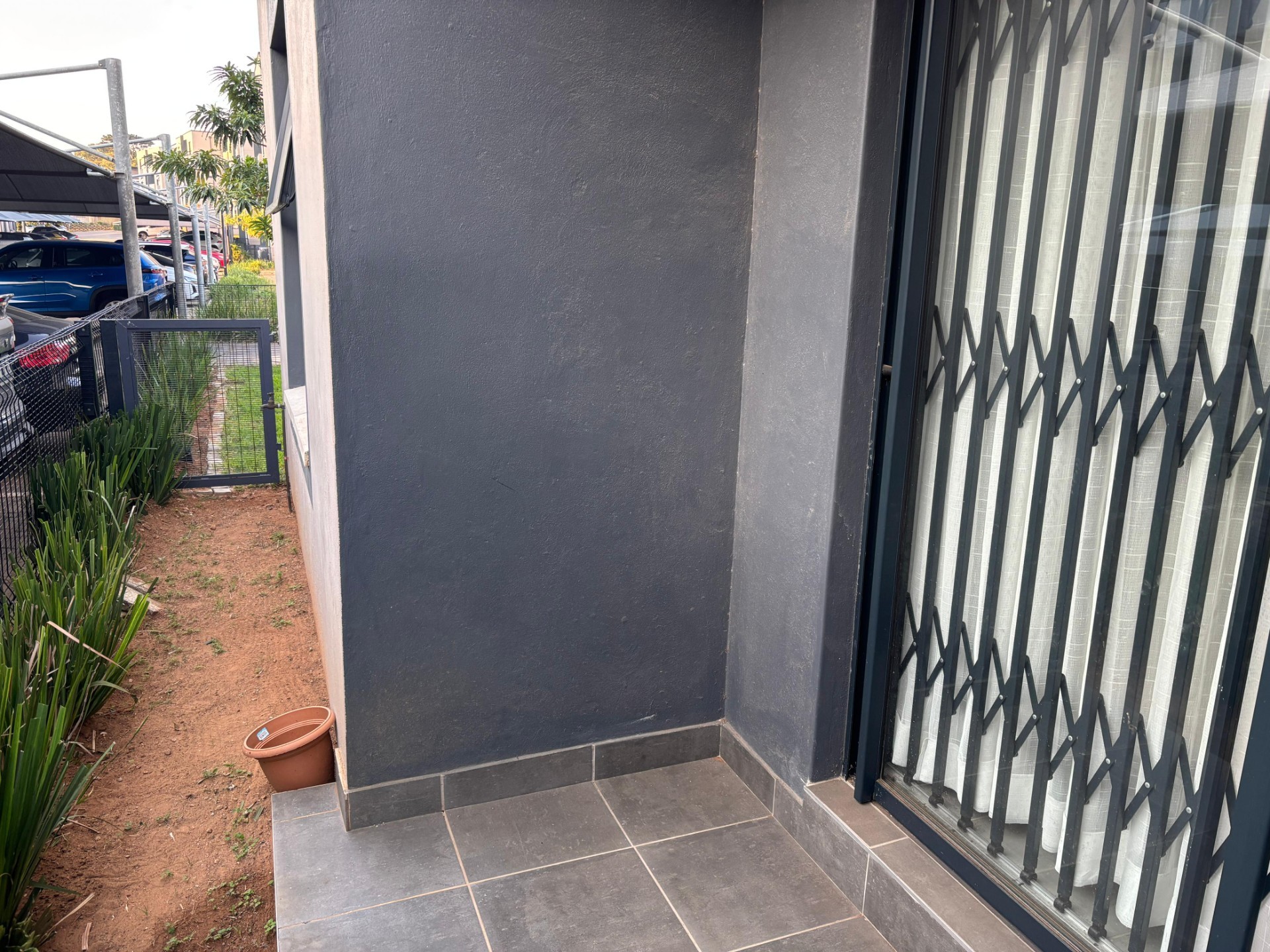 Apartment To Rent in Umbogintwini, Amanzimtoti, KwaZulu Natal