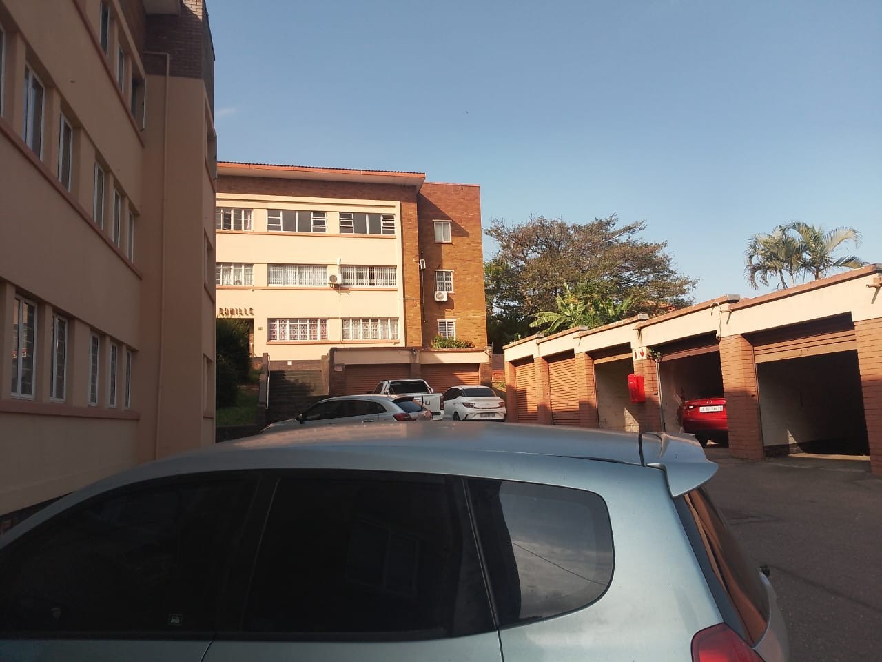 3 bedroom Apartment For Sale in Umbilo, Durban, KwaZulu Natal