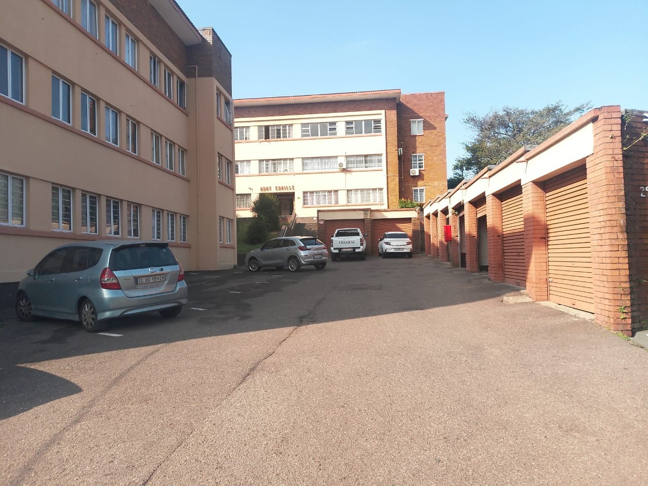 3 bedroom Apartment For Sale in Umbilo, Durban, KwaZulu Natal