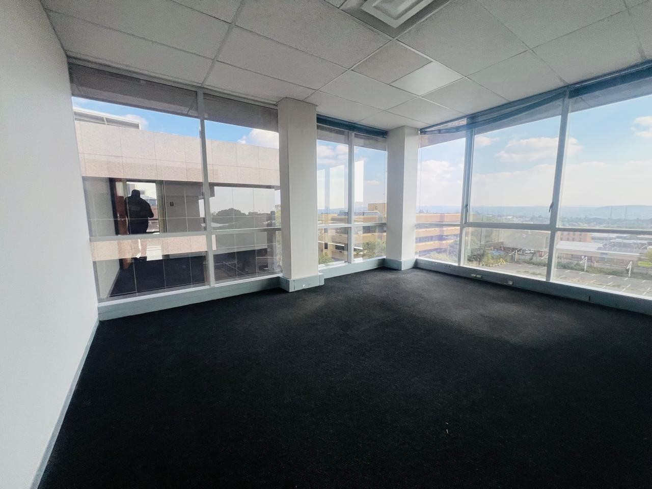 Office To Rent in Ferndale, Randburg