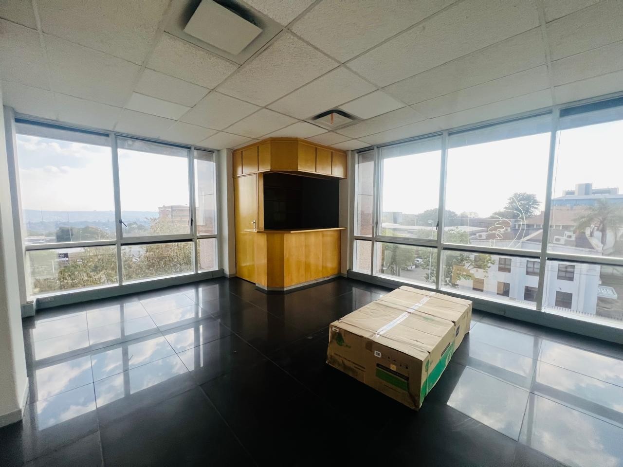 Office To Rent in Ferndale, Randburg
