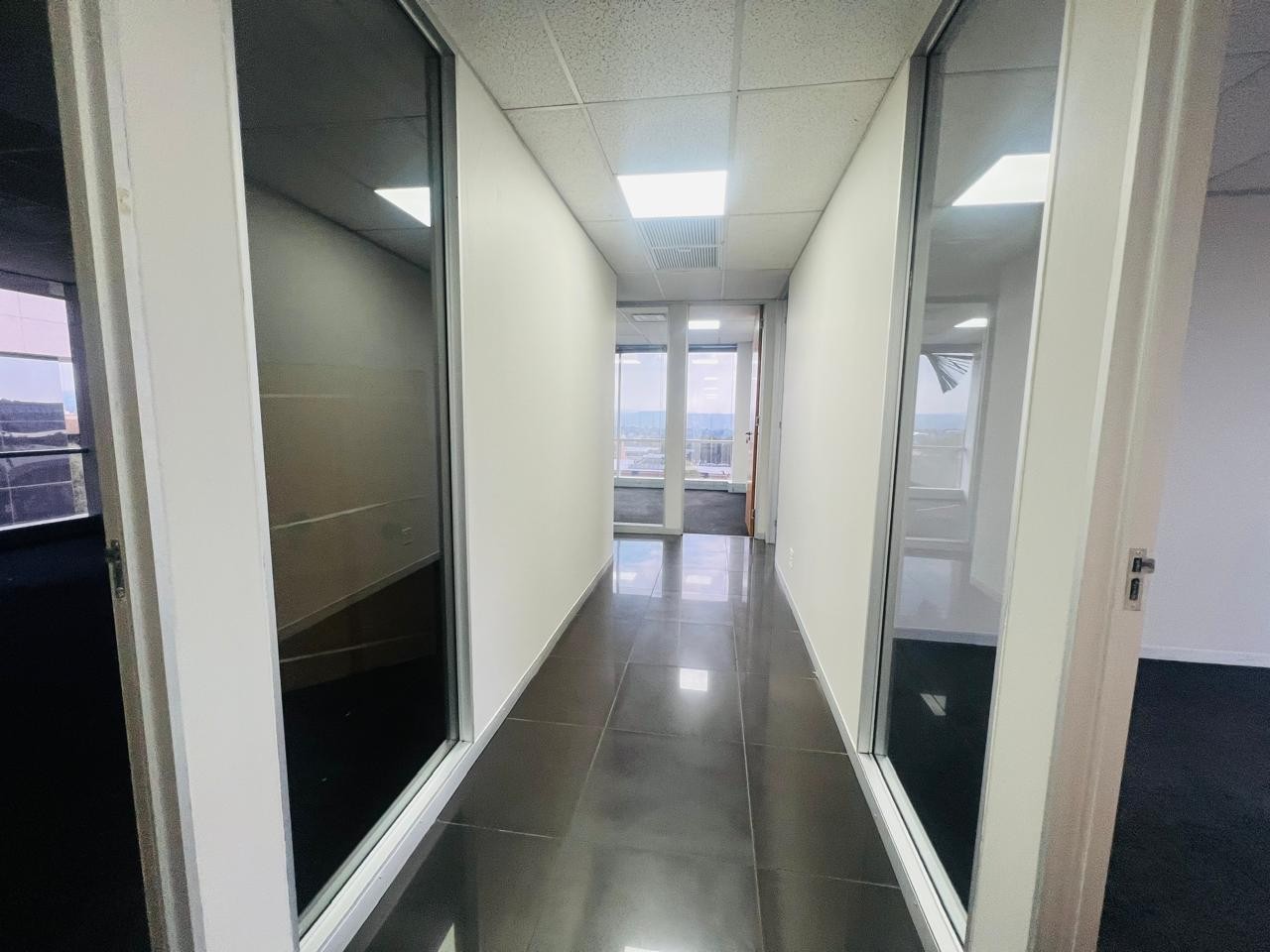 Office To Rent in Ferndale, Randburg