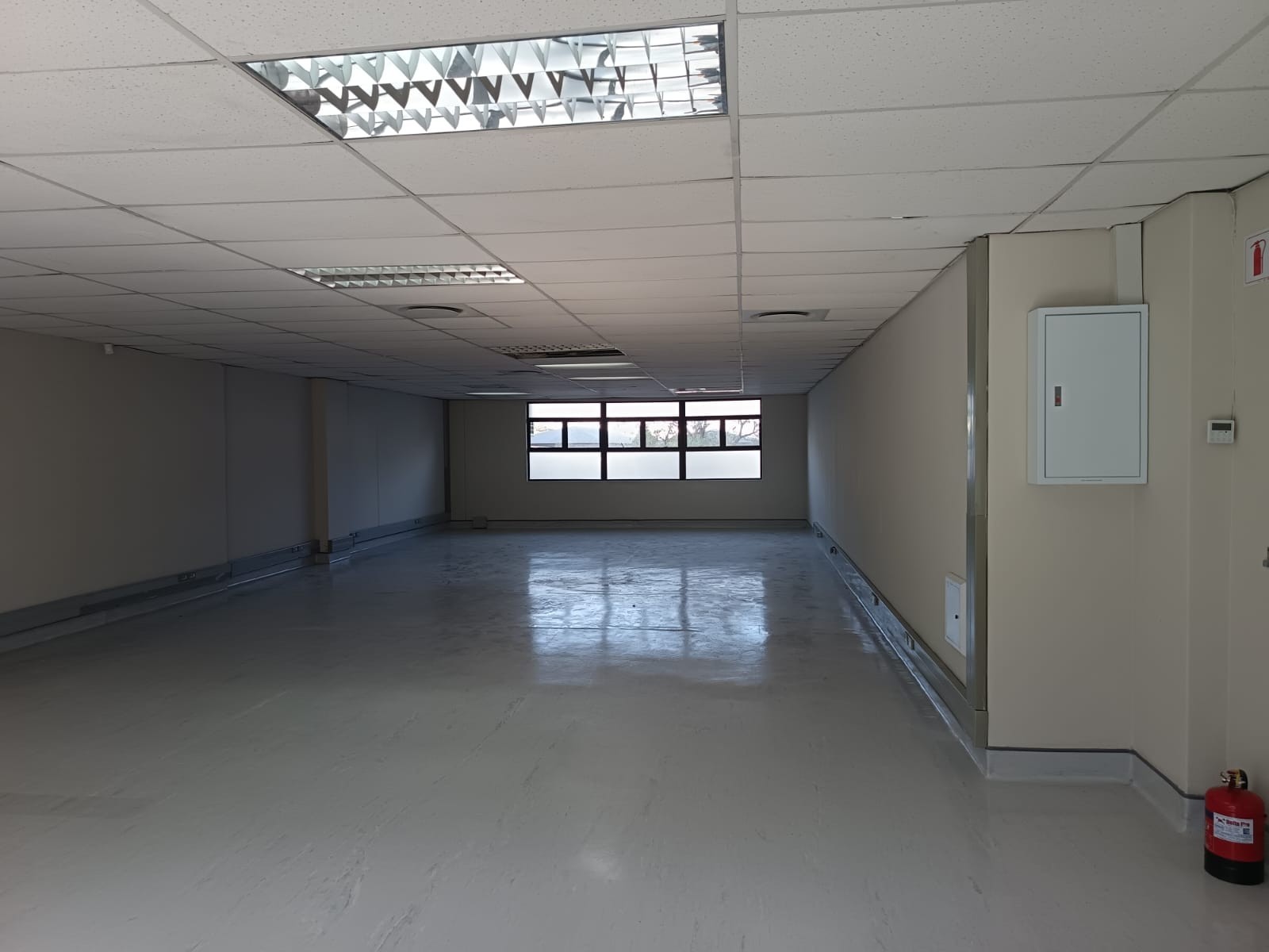 Premium 400 m² Offices For Sale | Island Office Park | Riverhorse Valley