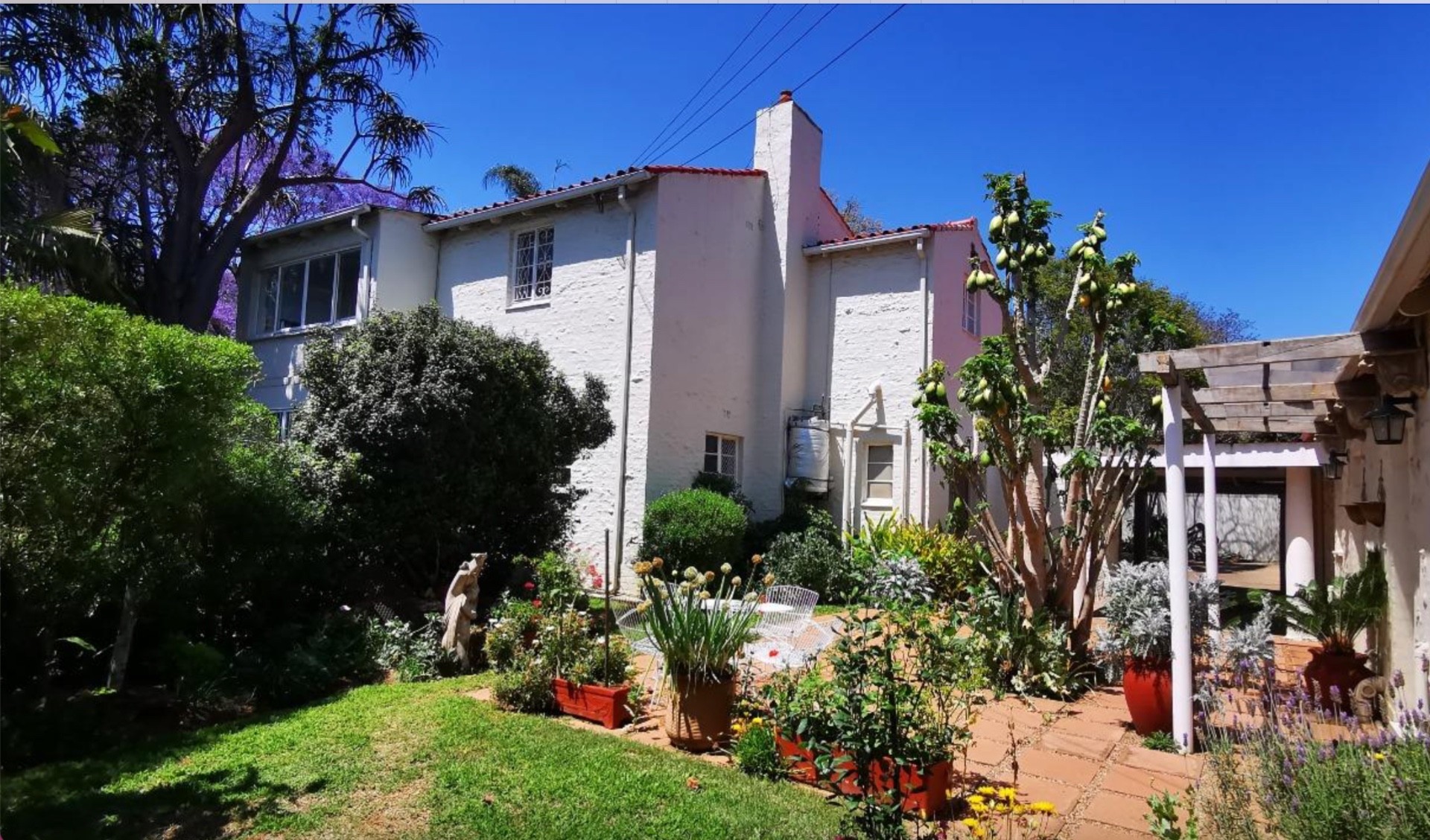 House for sale in Brooklyn, Pretoria, 400 m²