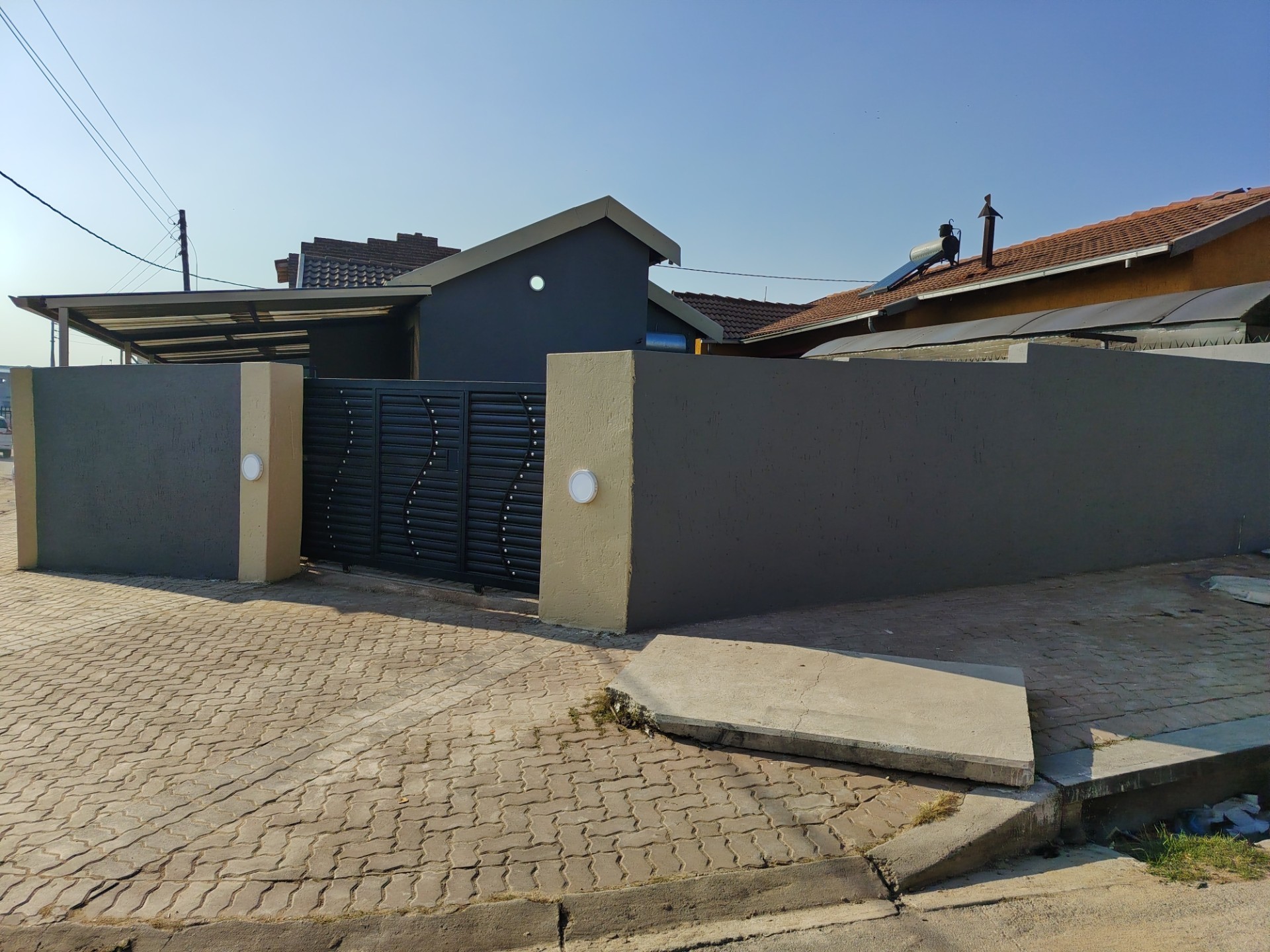 House For Sale in Ebony Park, Midrand