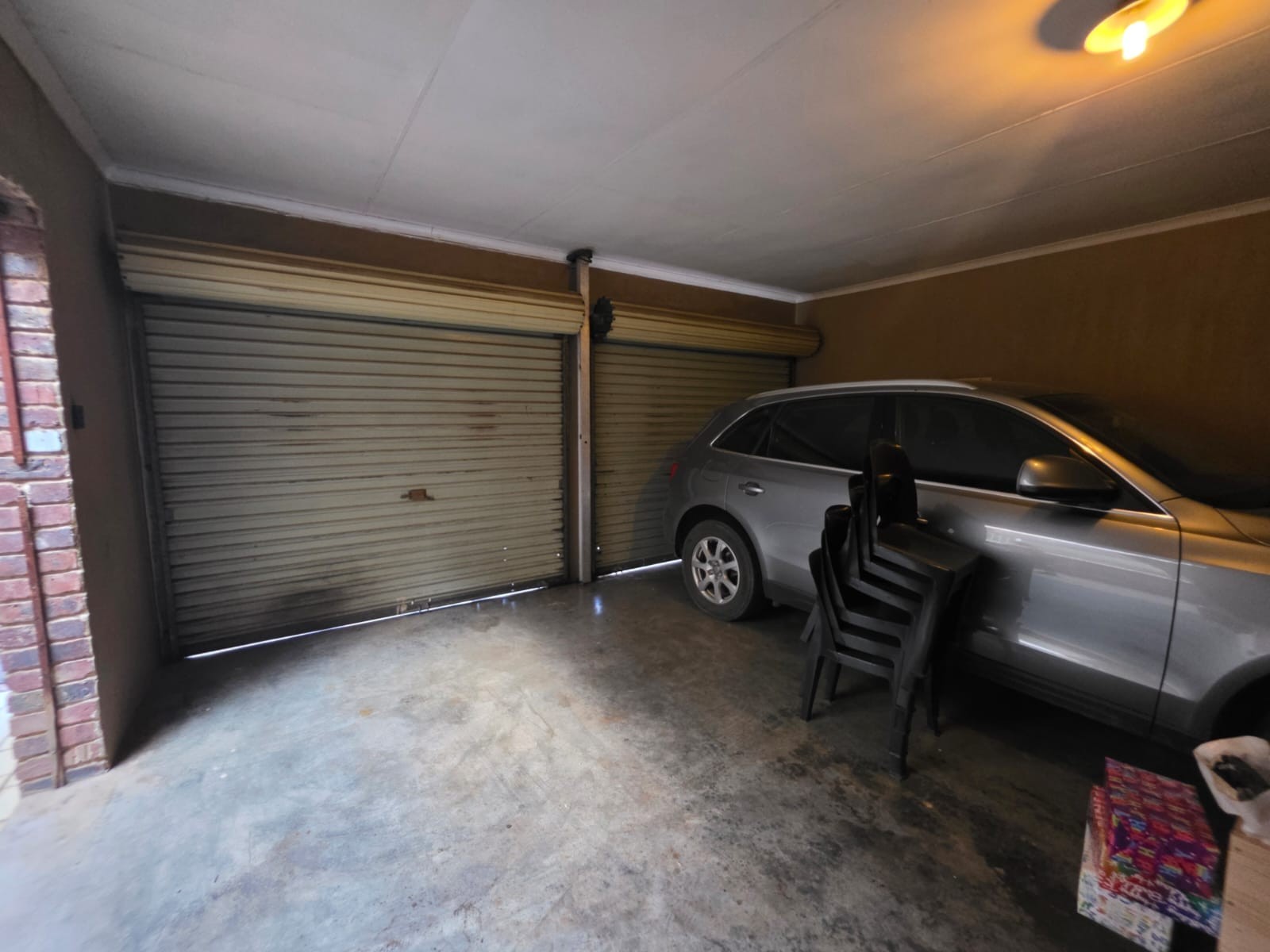 For Sale Fixer Upper 4 Bedroom Townhouse in Windsor East Windsor