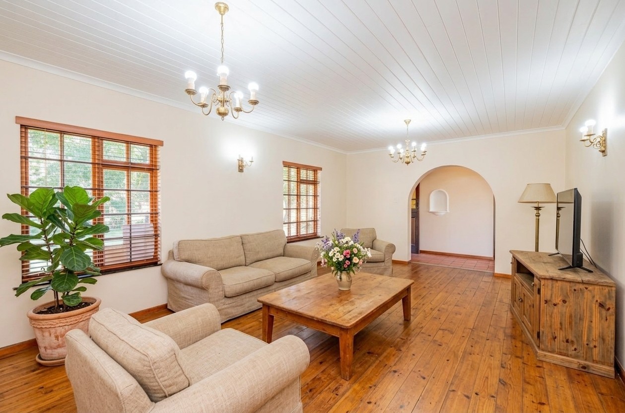 House for sale in Joostenbergvlakte, Kraaifontein, 370 m²
