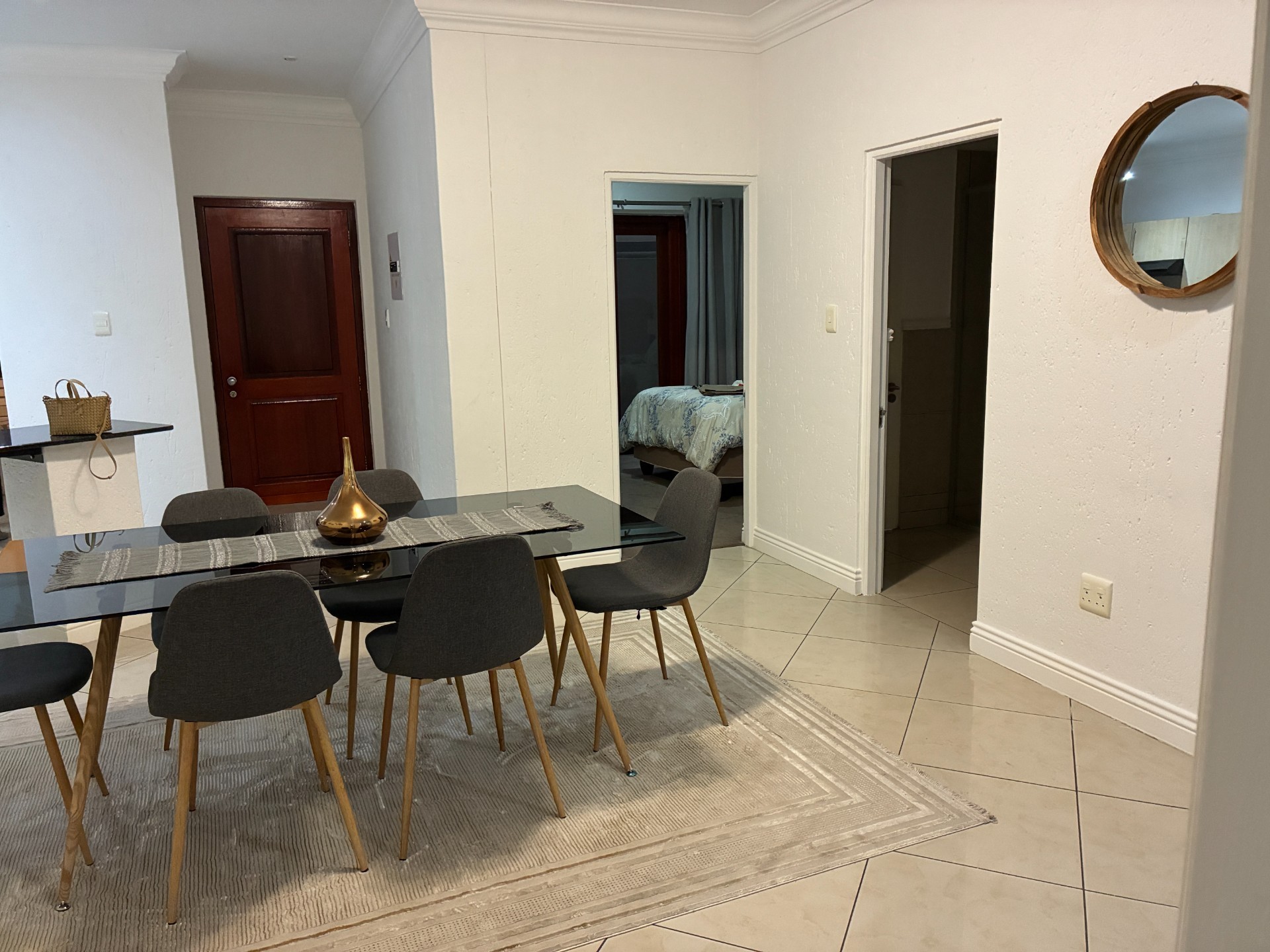 Furnished 2 bed apartment To Rent in Morningside, Sandton