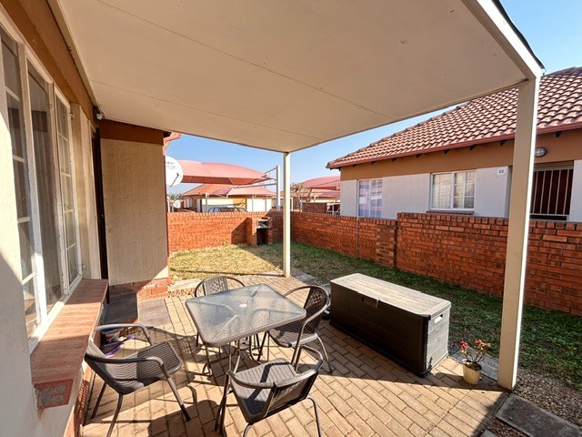 2 Bedroom Townhouse for Sale in Woodwind Estates, The Reeds