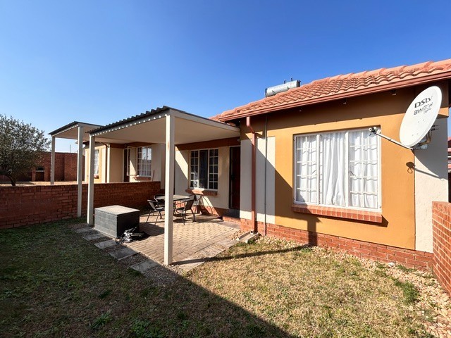 2 Bedroom Townhouse for Sale in Woodwind Estates, The Reeds