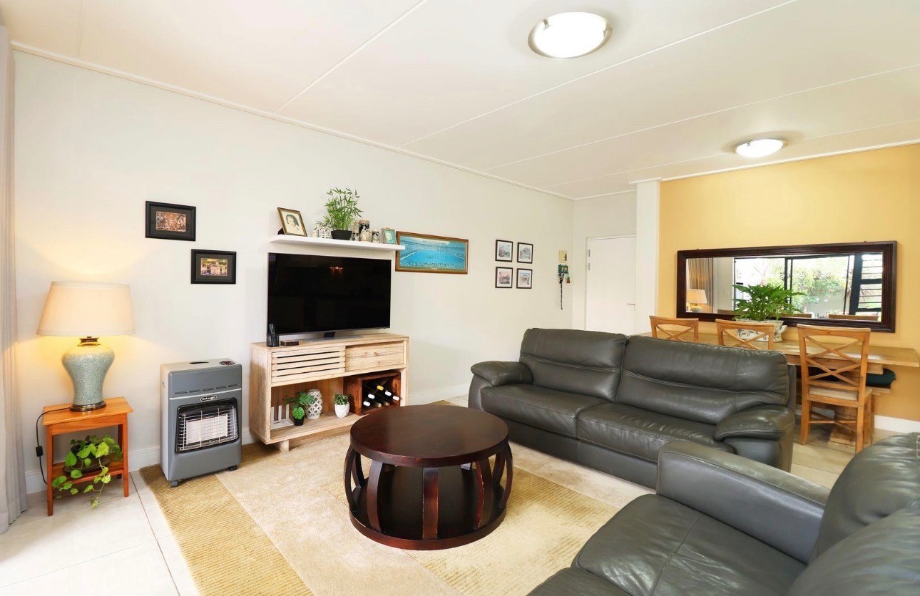 Luxurious 3-Bedroom Garden Apartment - The Polofields Lifestyle Estate