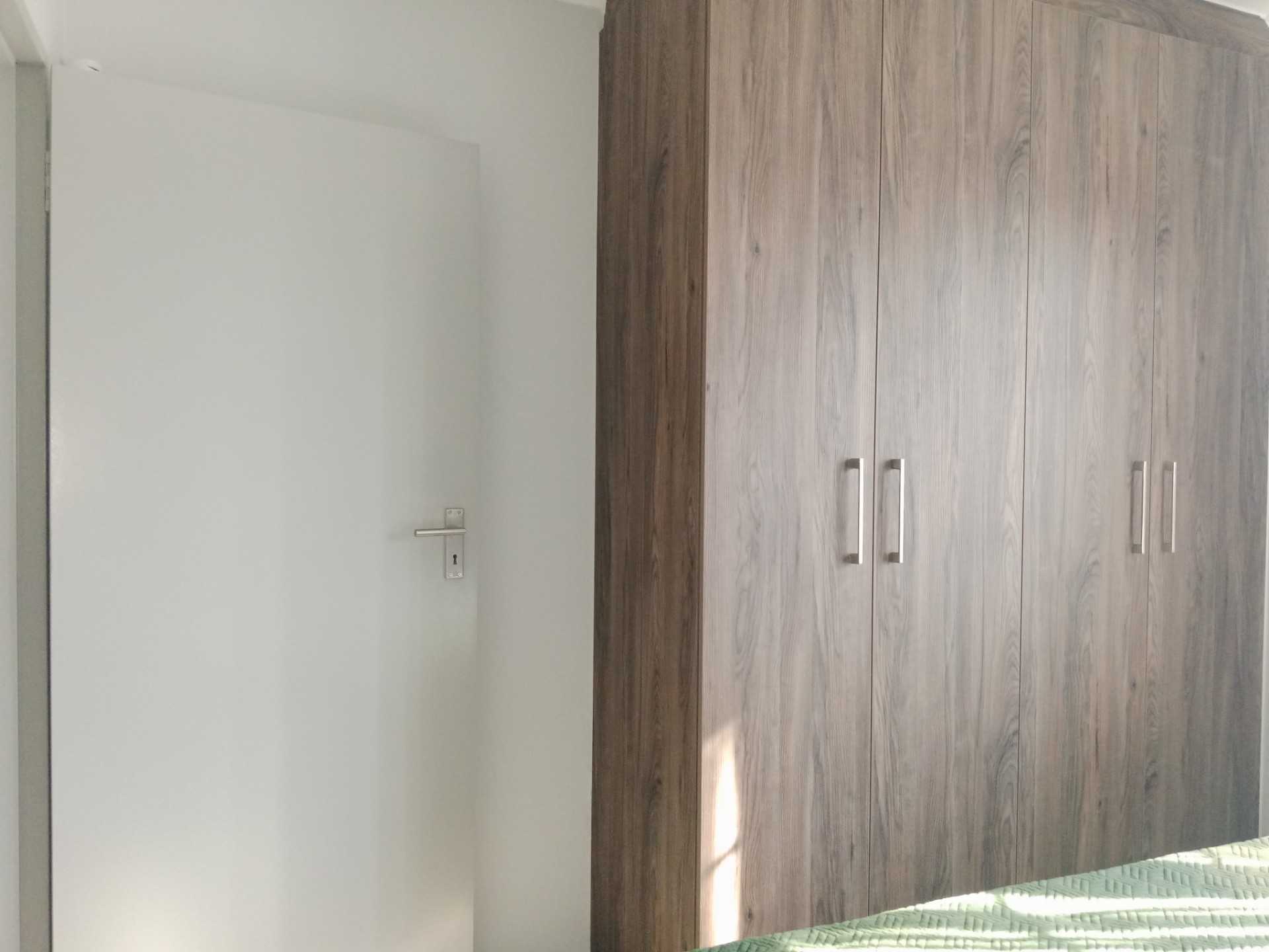 2 Bedroom House To Rent in Diamond City Security Complex near Glenway Estate, Pretoria