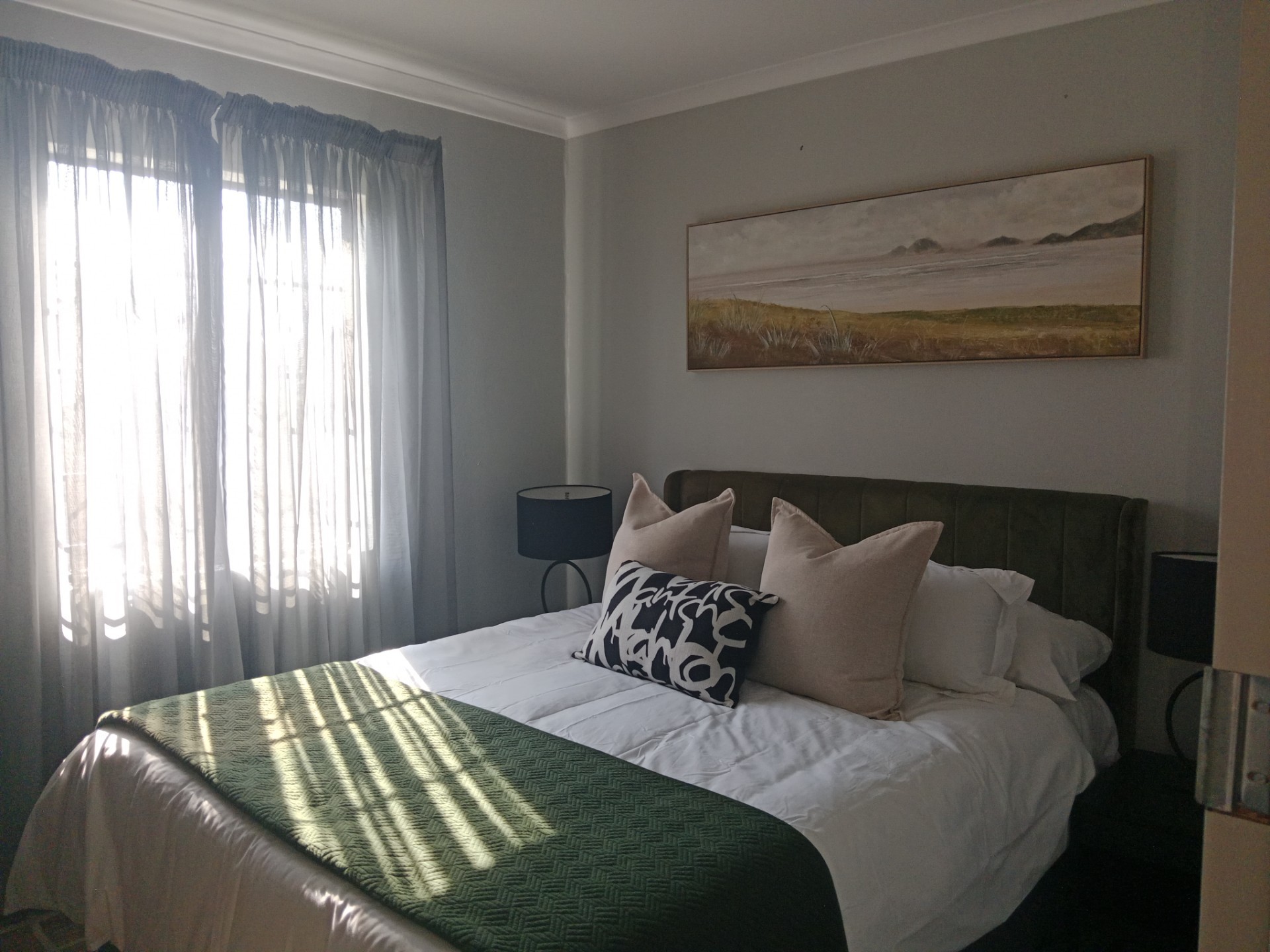 2 Bedroom House To Rent in Diamond City Security Complex near Glenway Estate, Pretoria