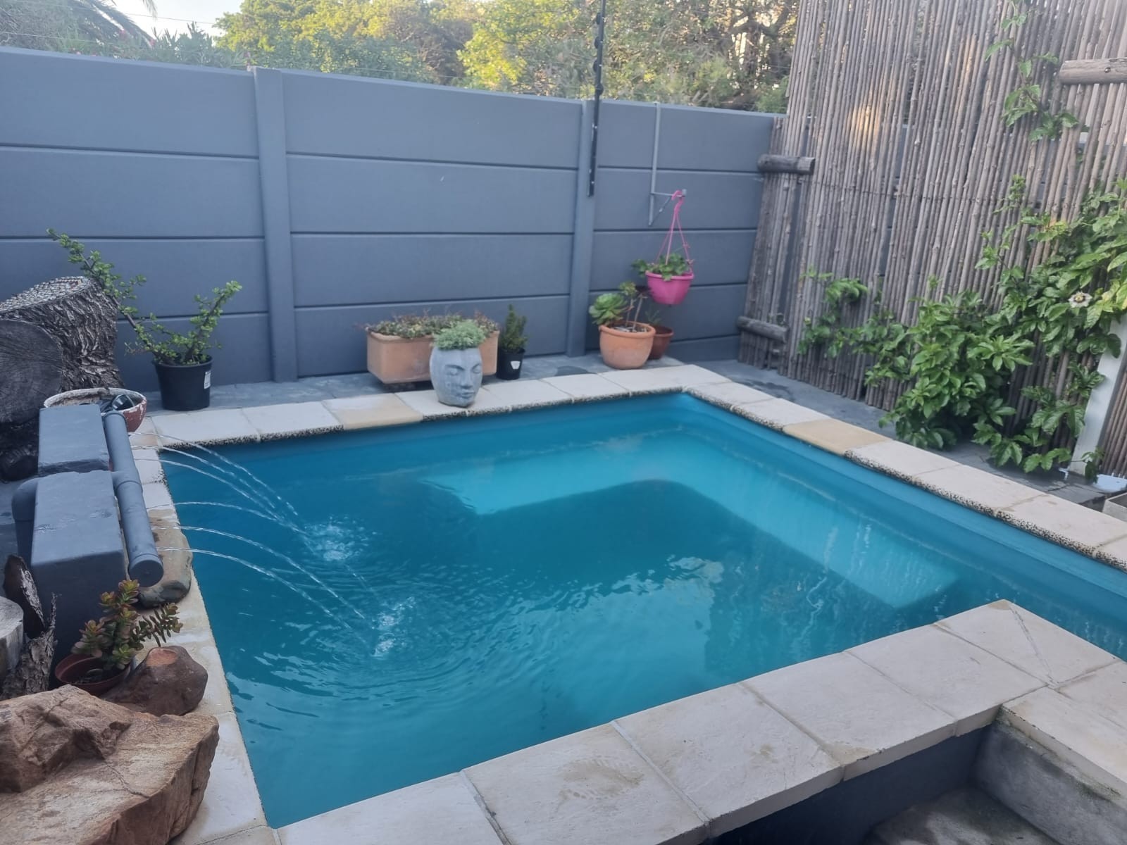 One Bedroom separate entrance To Rent in Gordons Bay Central, Gordons Bay