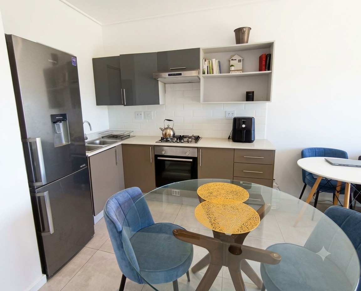 2-Bedroom Luxury Apartment on Umhlanga Ridge for Sale