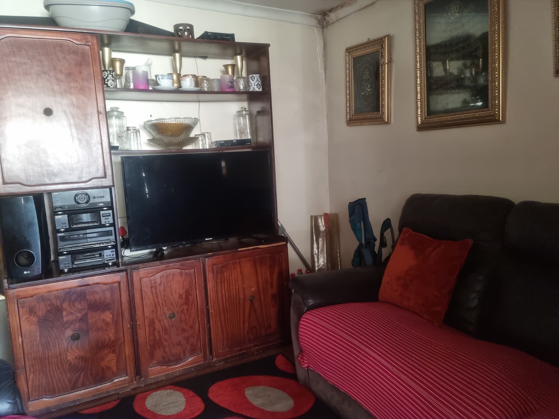 6 Bedroom House in Eldorado Park