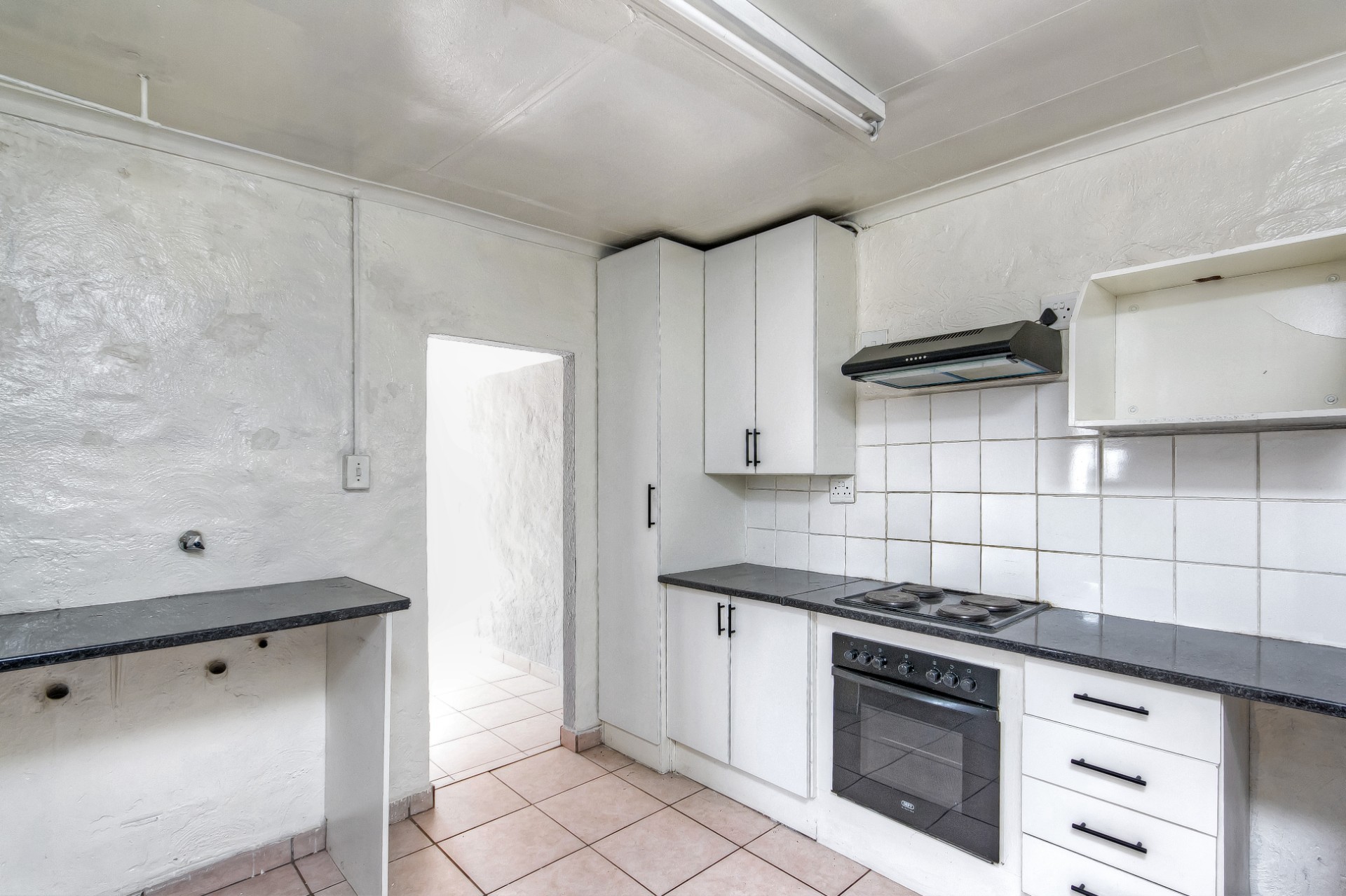 House for sale in Johannesburg North, Randburg, 300 m²