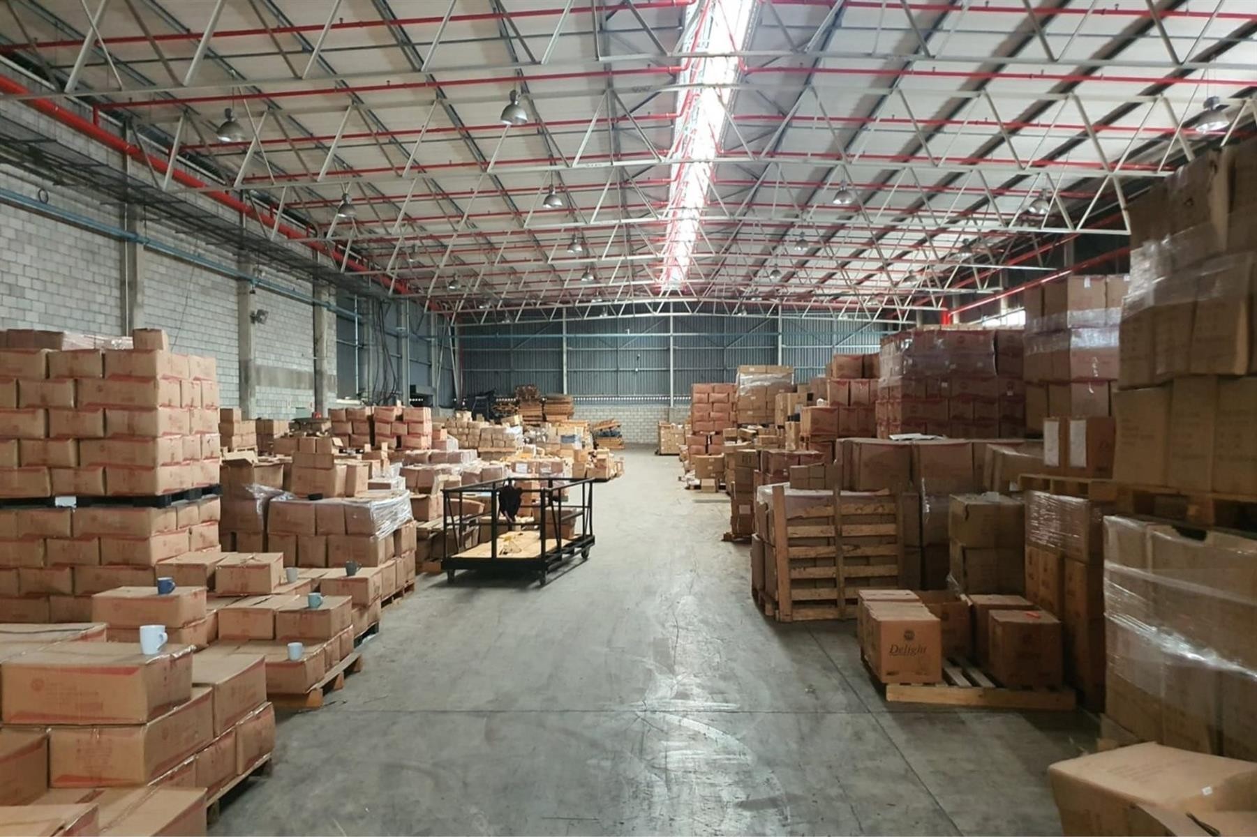 Warehouse To Rent in Uitenhage Central, Uitenhage