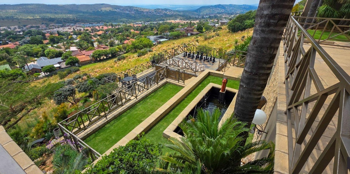 An Extraordinary Home for an Extraordinary Life