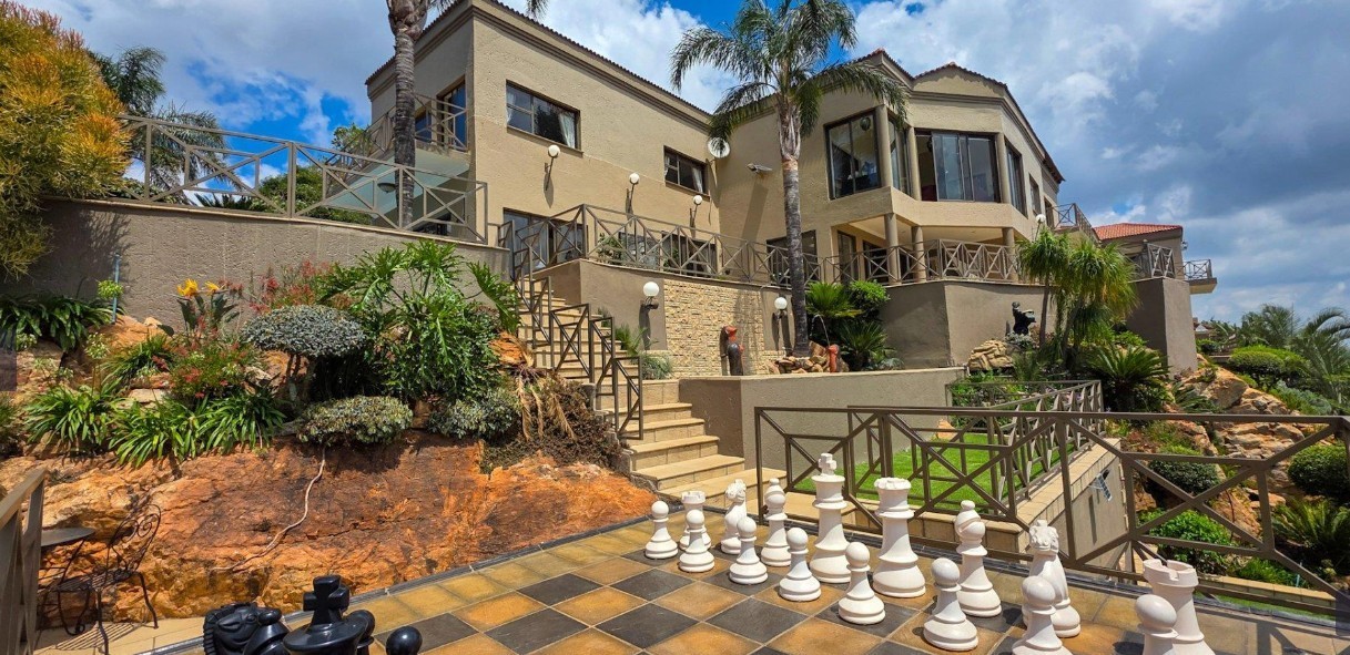 An Extraordinary Home for an Extraordinary Life