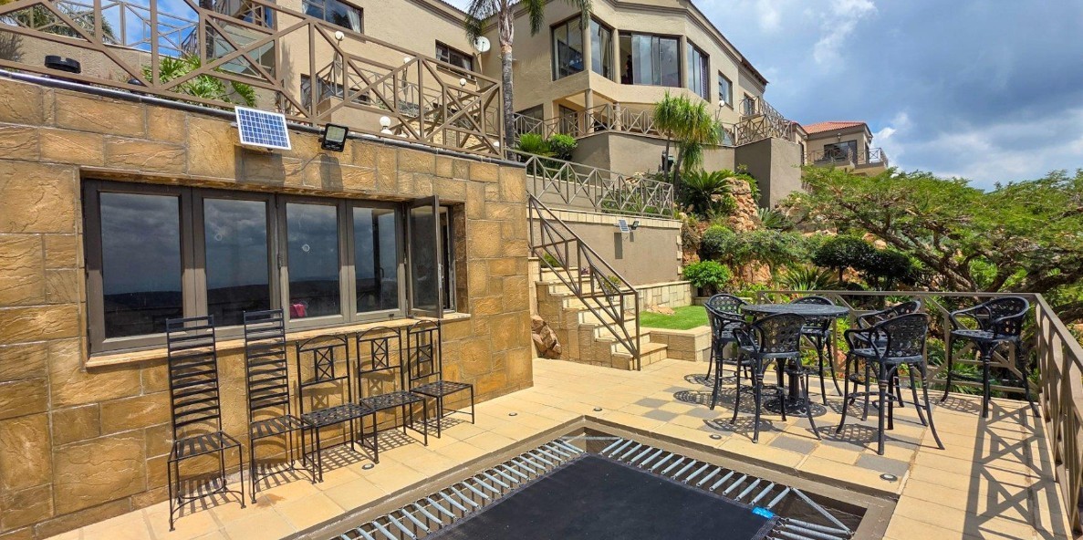 An Extraordinary Home for an Extraordinary Life