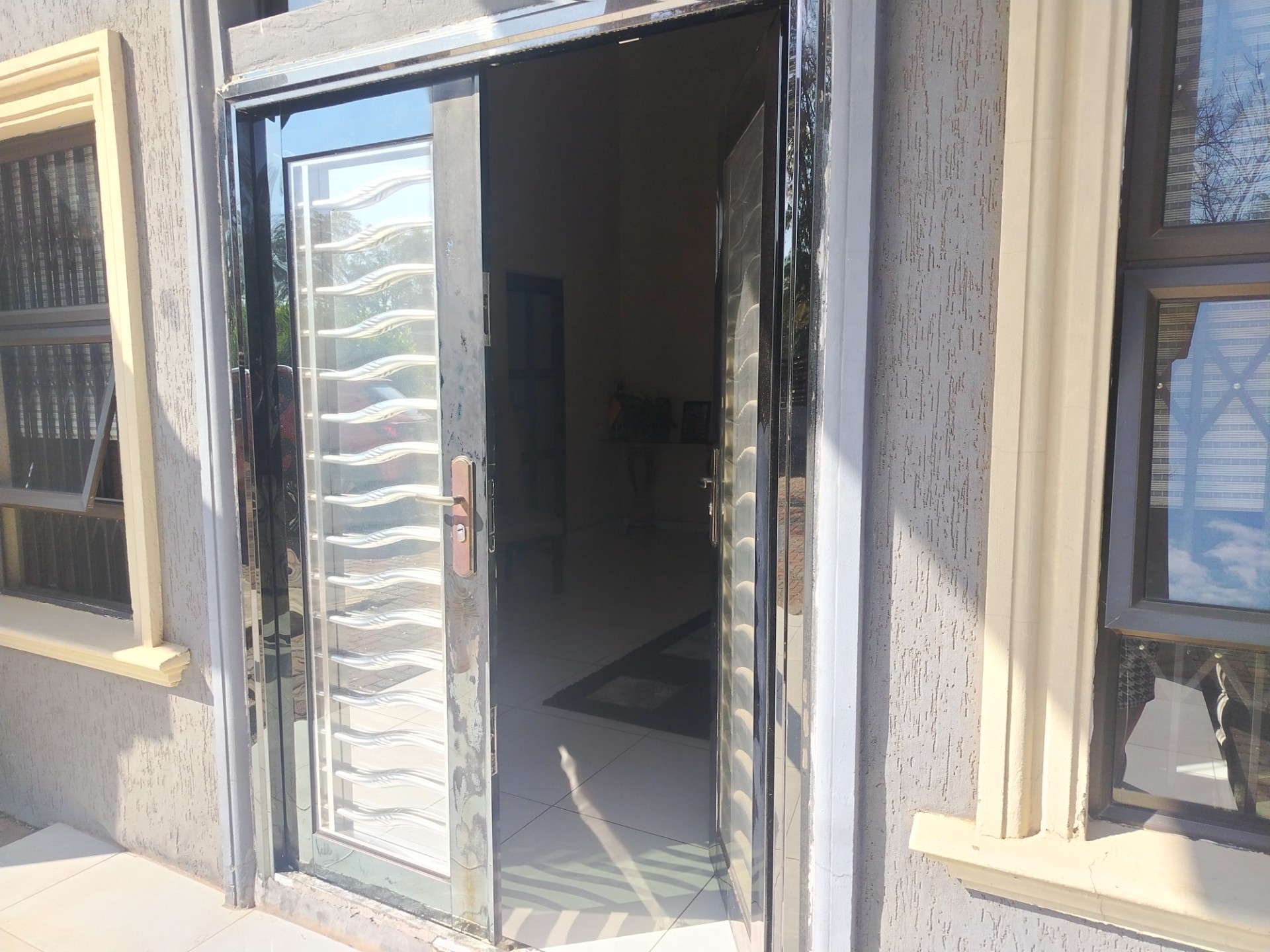 House For Sale in Sonland Park, Vereeniging