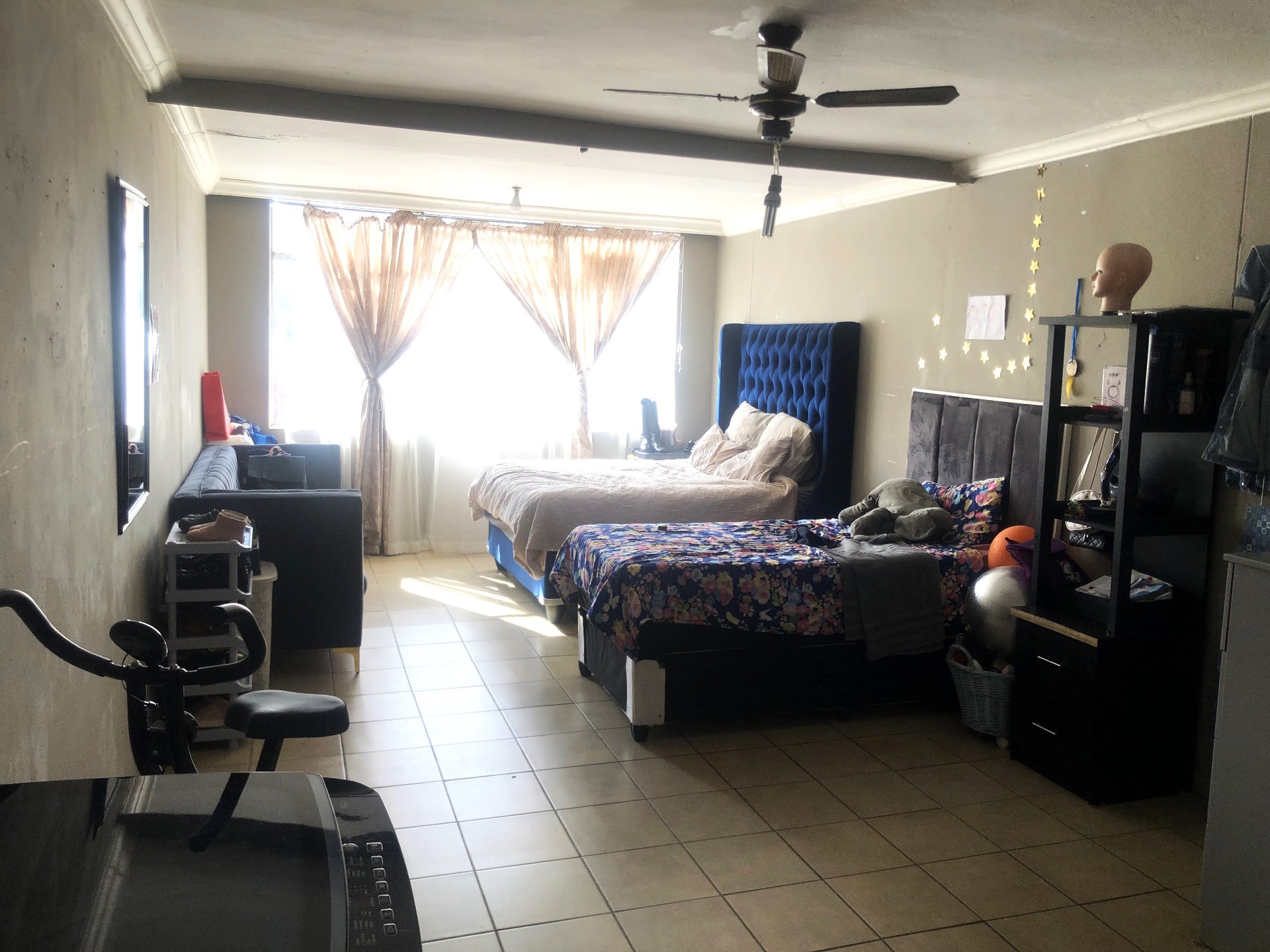 Massive and Stunning One bedroom Apartement
