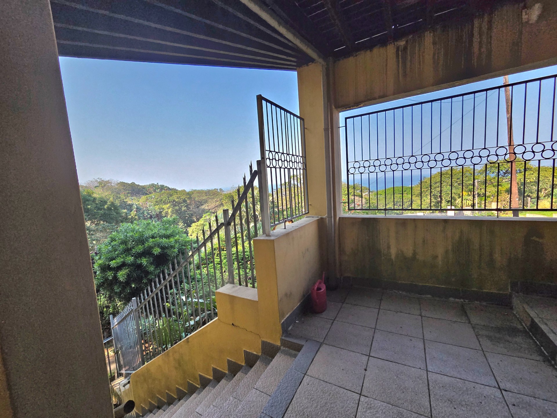 Sea View Family Retreat