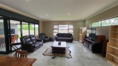 Modern Bushveld Luxury in Koro Creek Golf Estate
