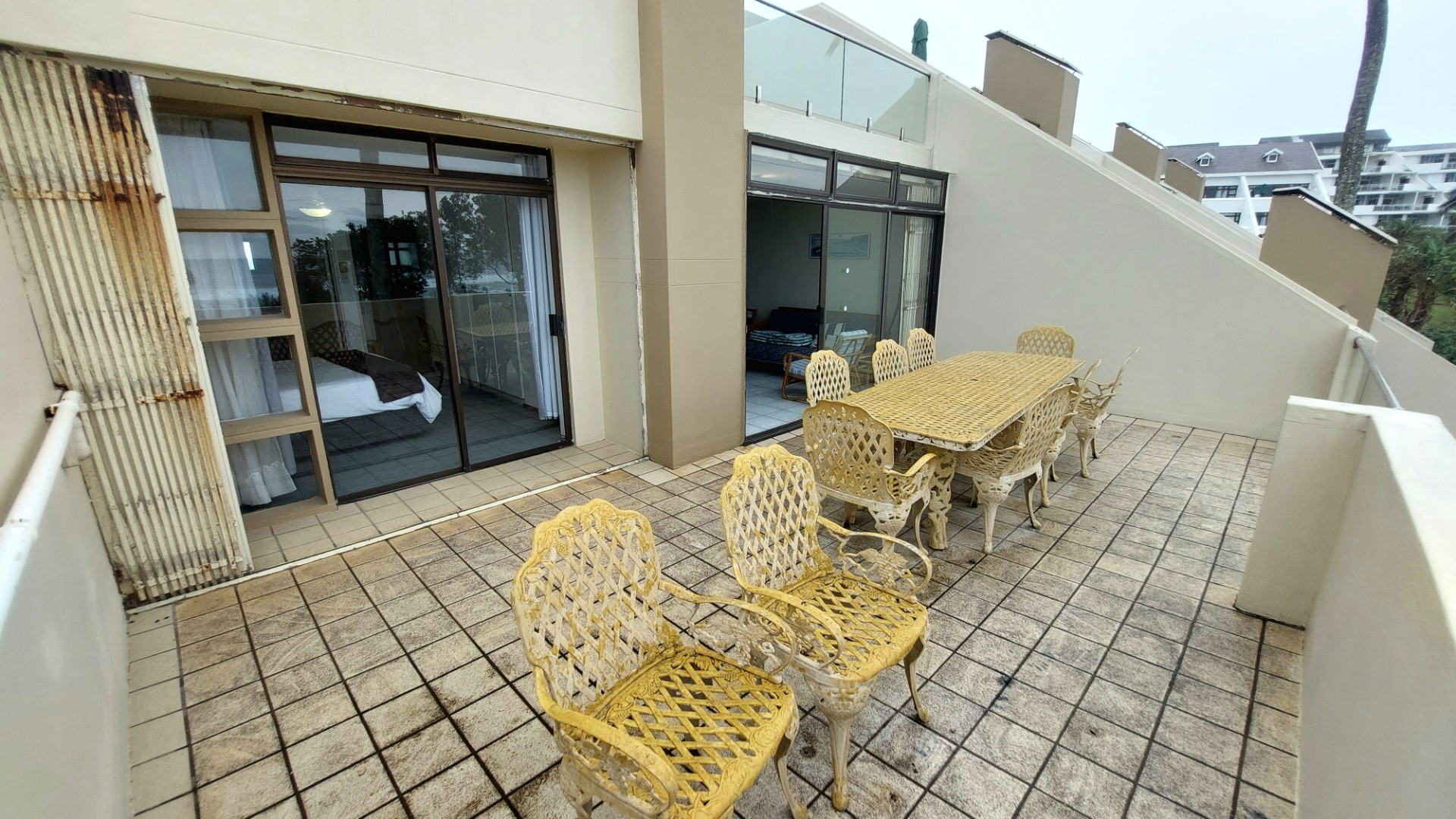 Lovely Apartment for sale, Manaba, Margate, KZN