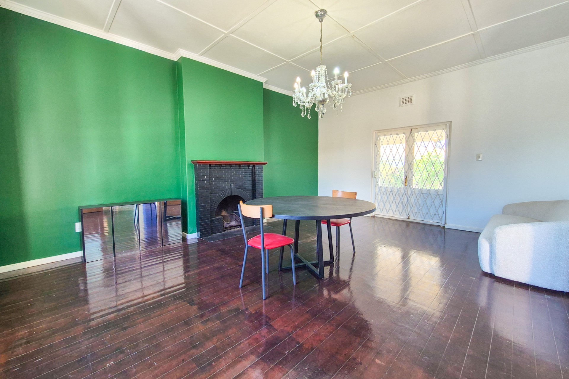 Renovators Dream Family Home in Woodstock