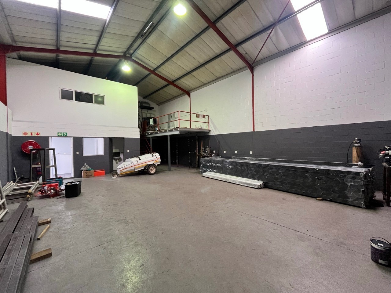 205m² Warehouse, Office TO LET | Gemini Street | Brackenfell