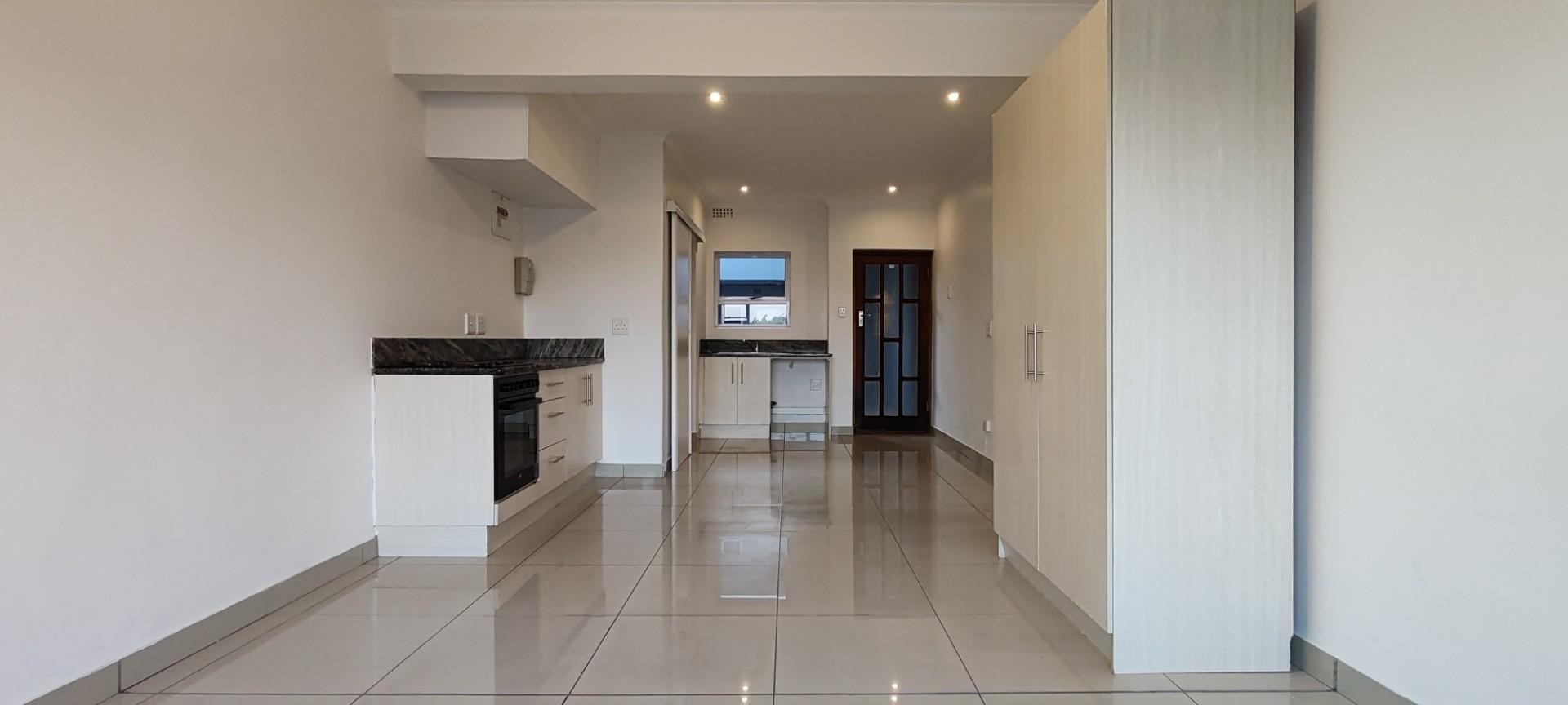 Elegant Studio Apartment in Bergvliet Vistas