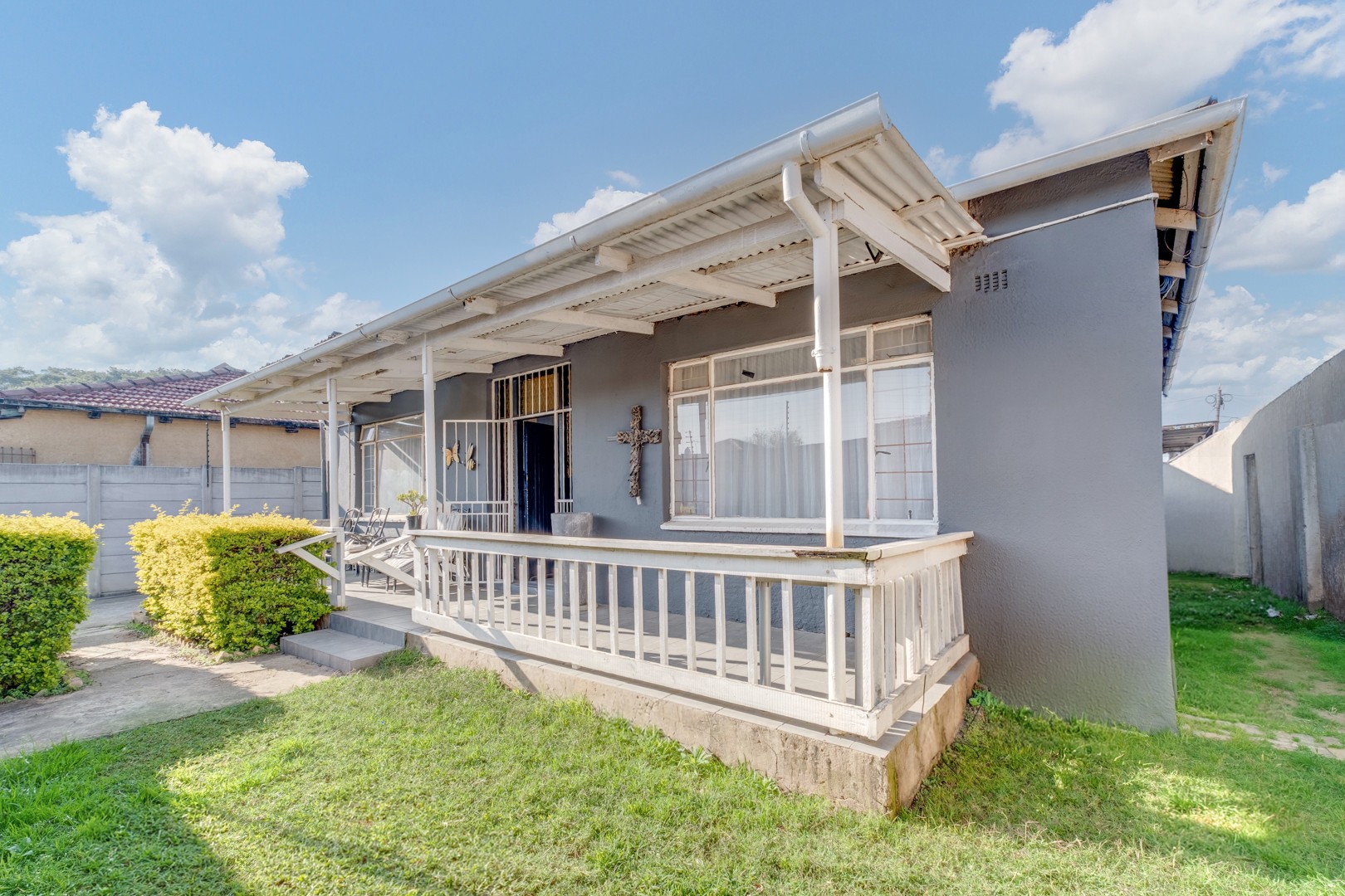 Three Bedroom Home With Two Bedroom Flatlet For Sale