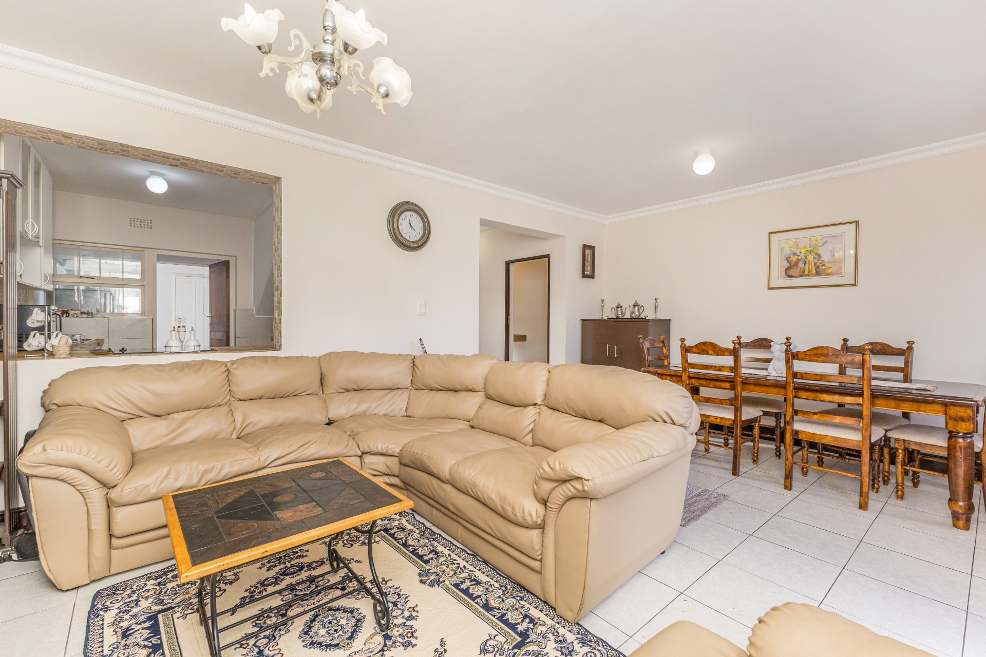Townhouse For Sale in Plattekloof 1, Plattekloof, Parow