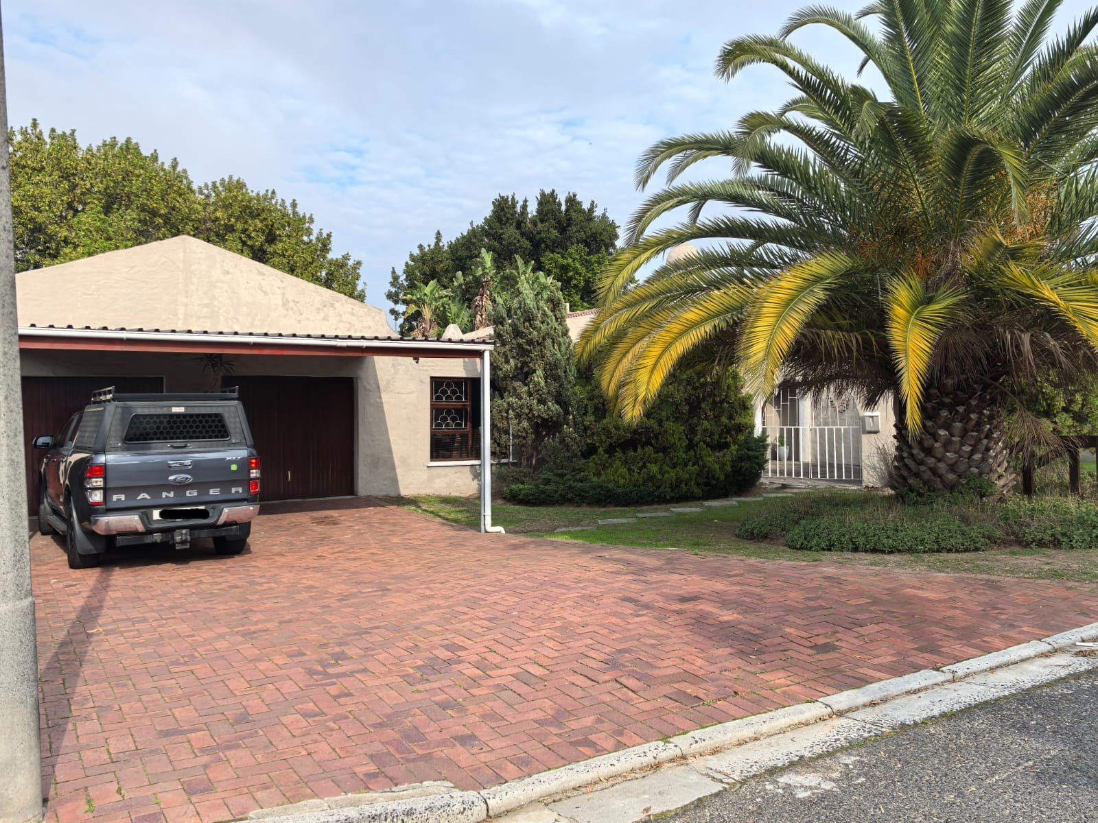 Your Perfect Hoheizen Family Home - Space, Comfort and Entertaining