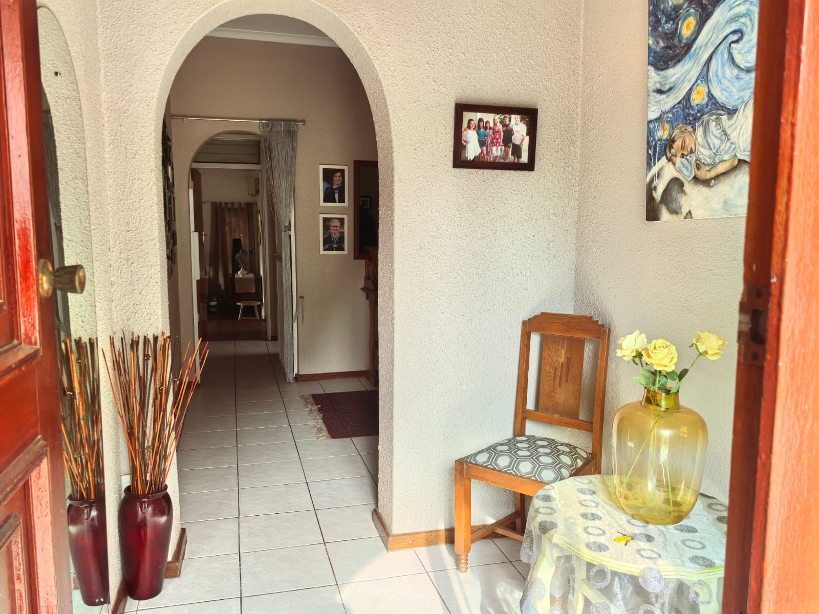 Your Perfect Hoheizen Family Home - Space, Comfort and Entertaining