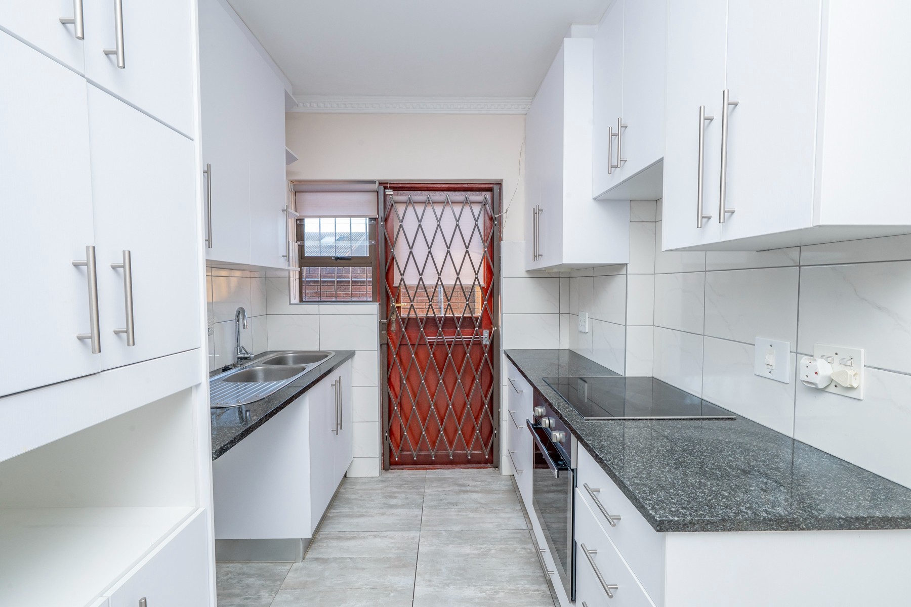 House For Sale in Durbanville Central, Durbanville