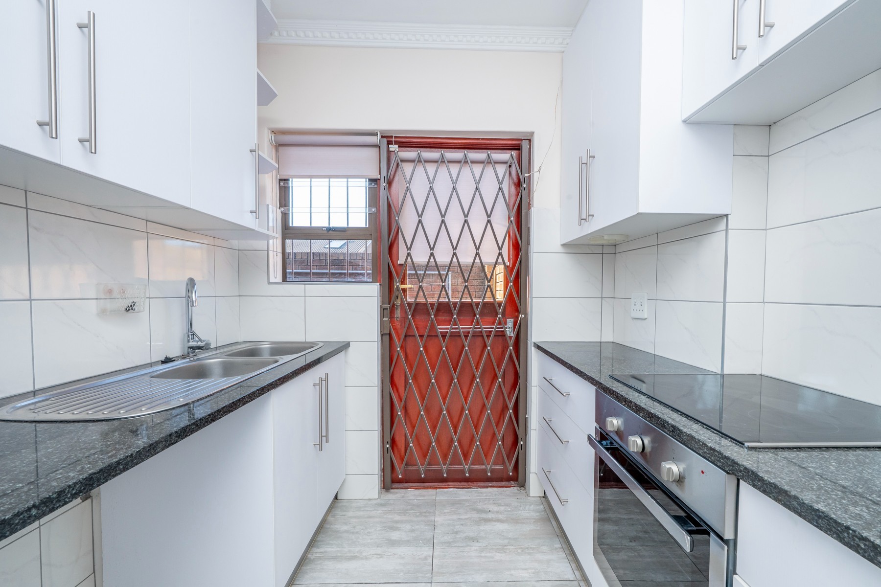 House For Sale in Durbanville Central, Durbanville