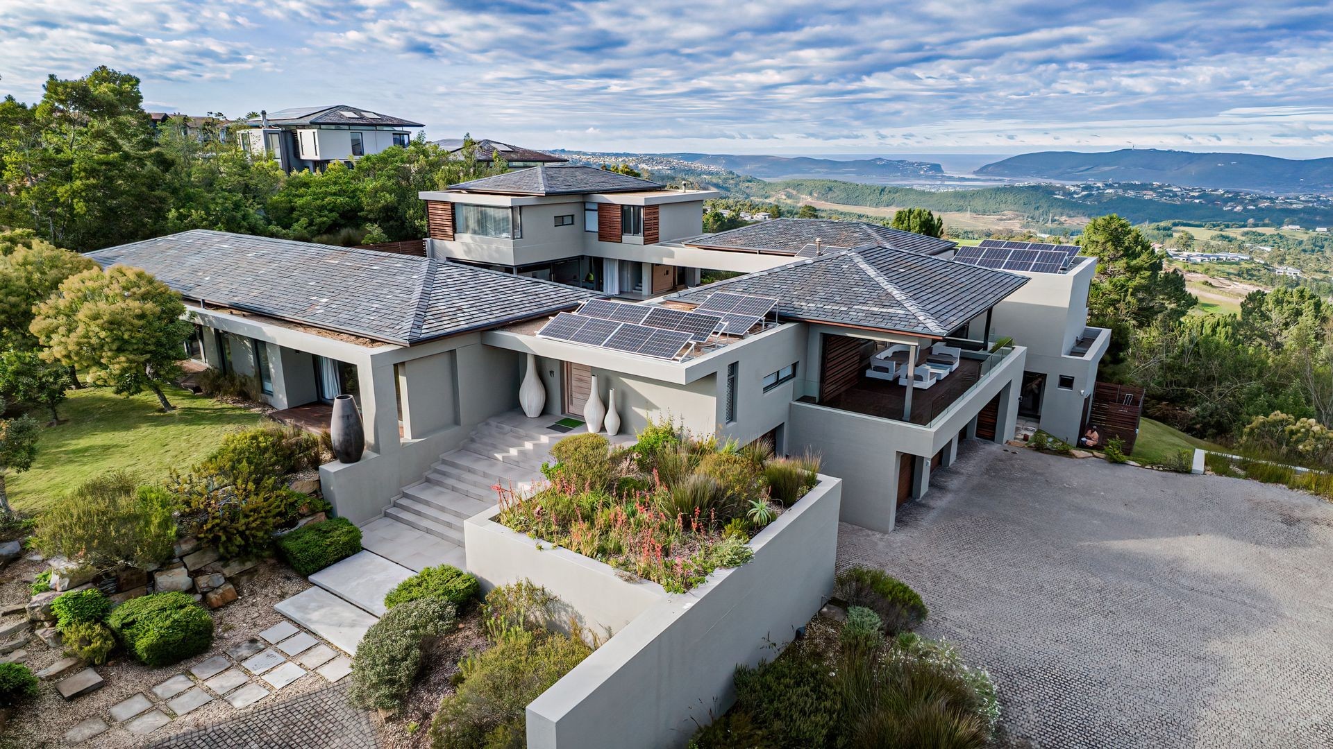 An Exceptional Contemporary Home in Prestigious Simola