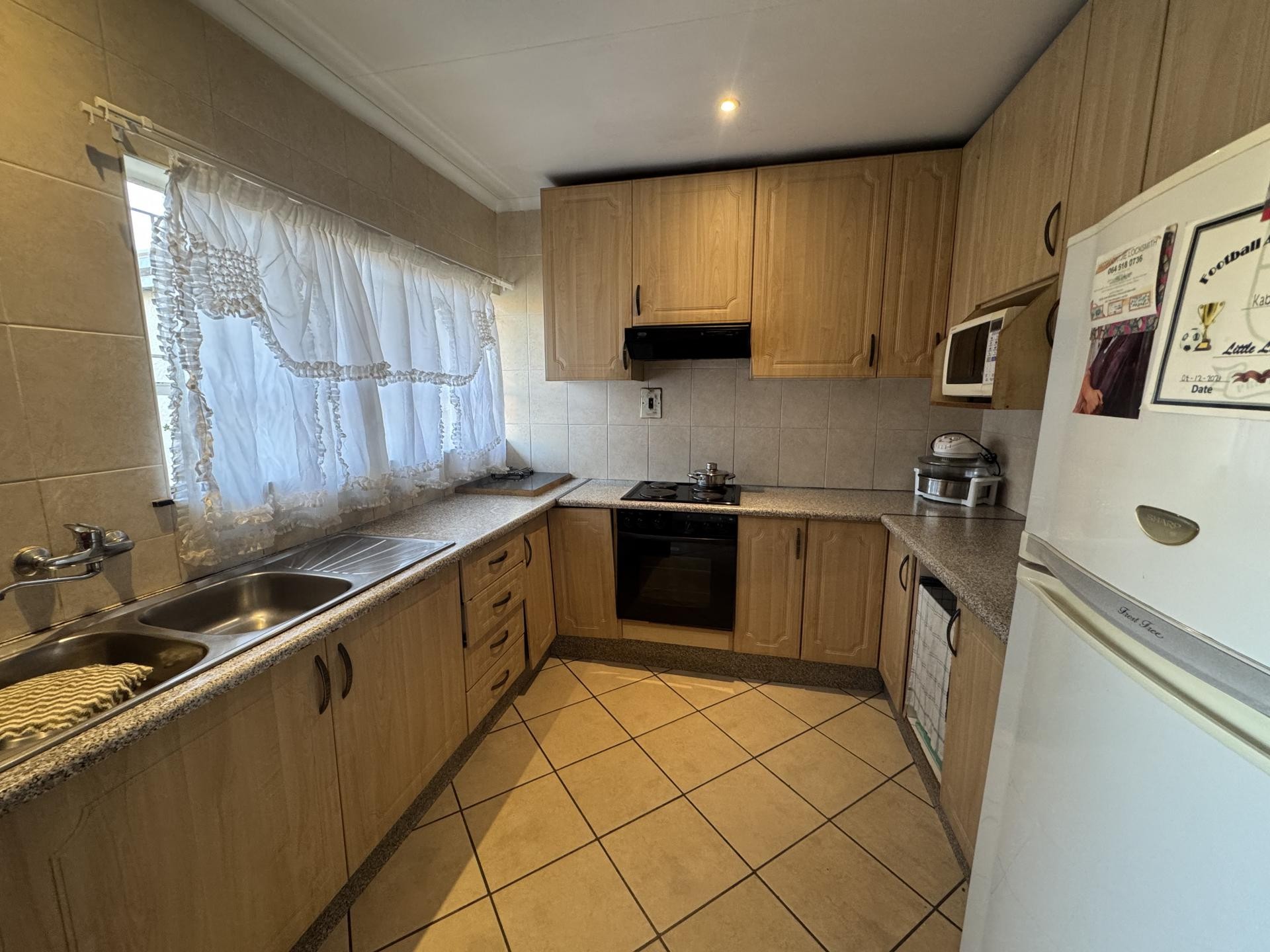House For Sale in Witpoortjie, Roodepoort