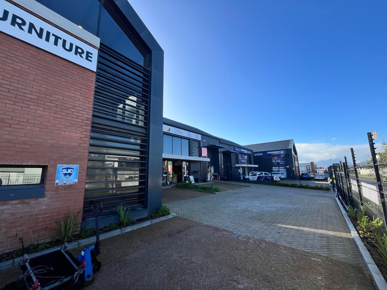 479m² Warehouse, Office TO LET | Stonewood | Kraaifontein