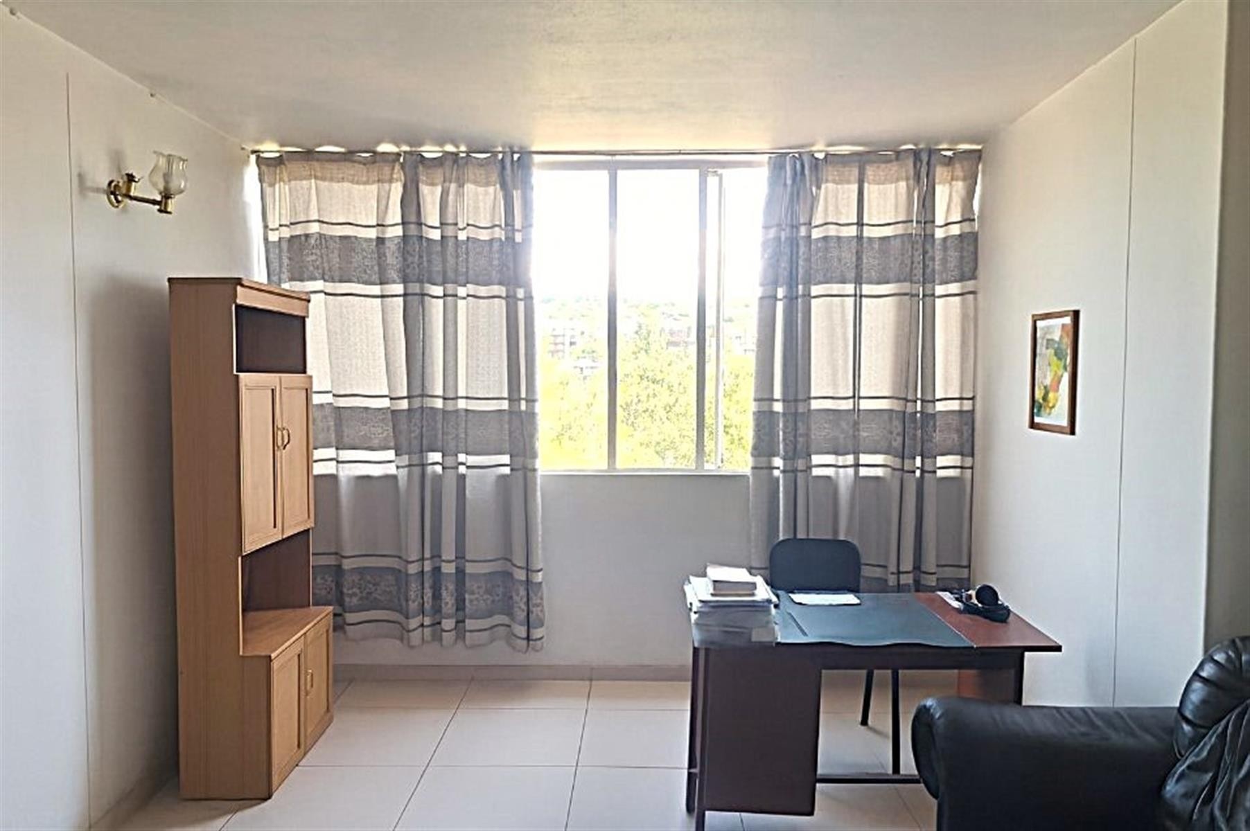 2 BED Apartment For Sale in Sunnyside, Pretoria