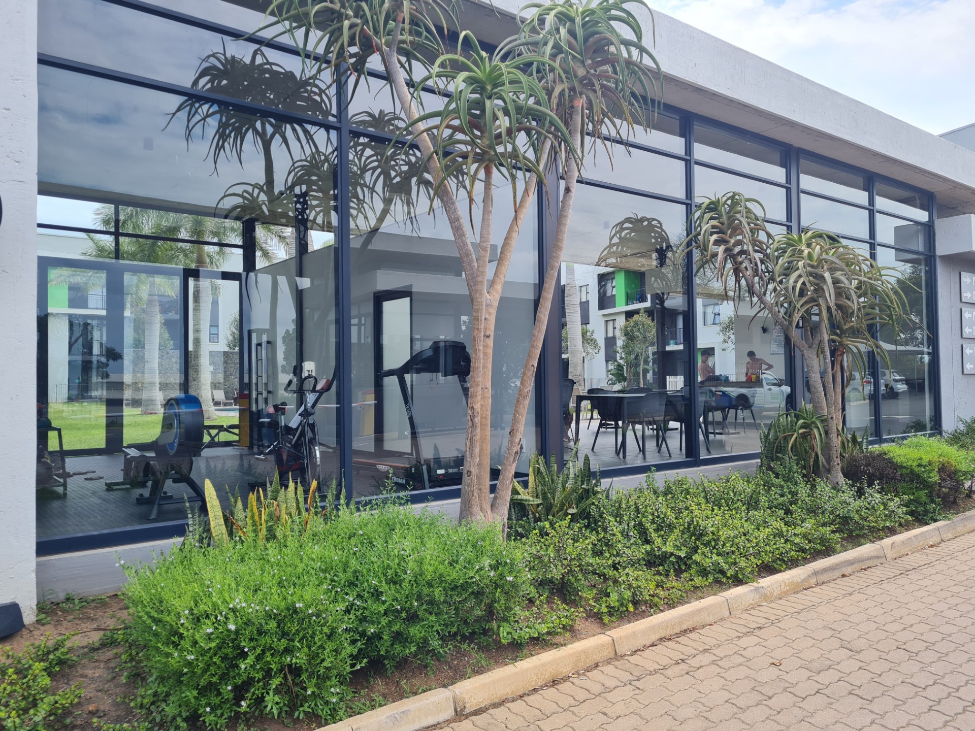 1 Bedroom Apartment For Sale in Ballito Central