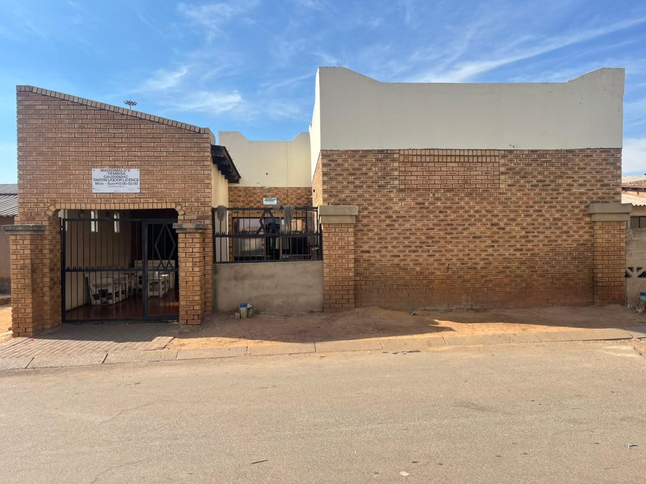 Investment Property For Sale in Sethokga, Tembisa