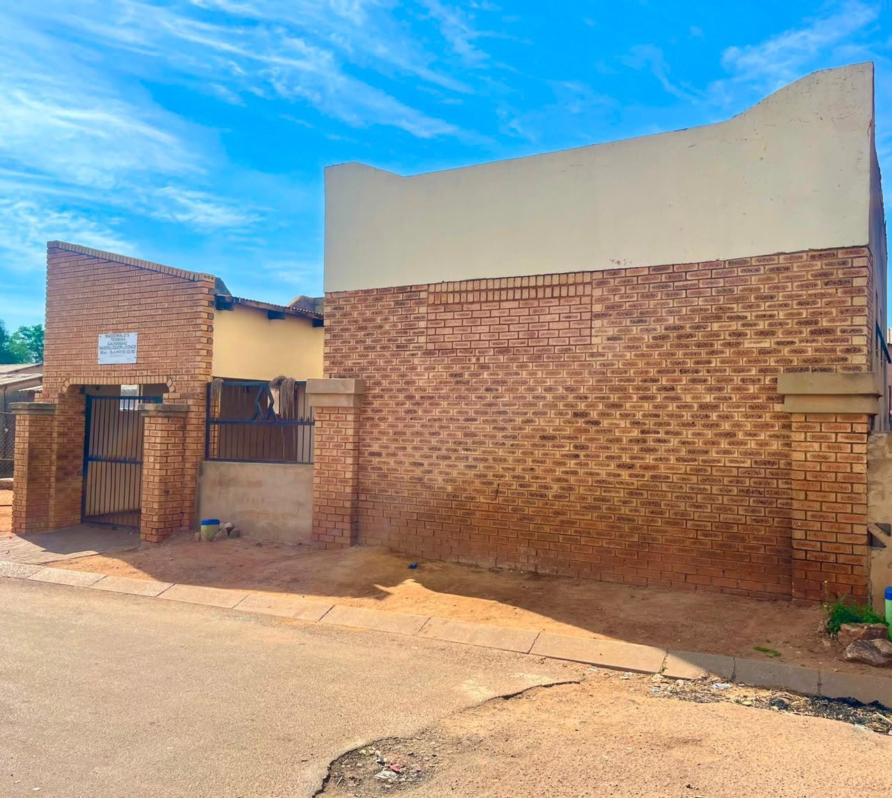 Investment Property For Sale in Sethokga, Tembisa