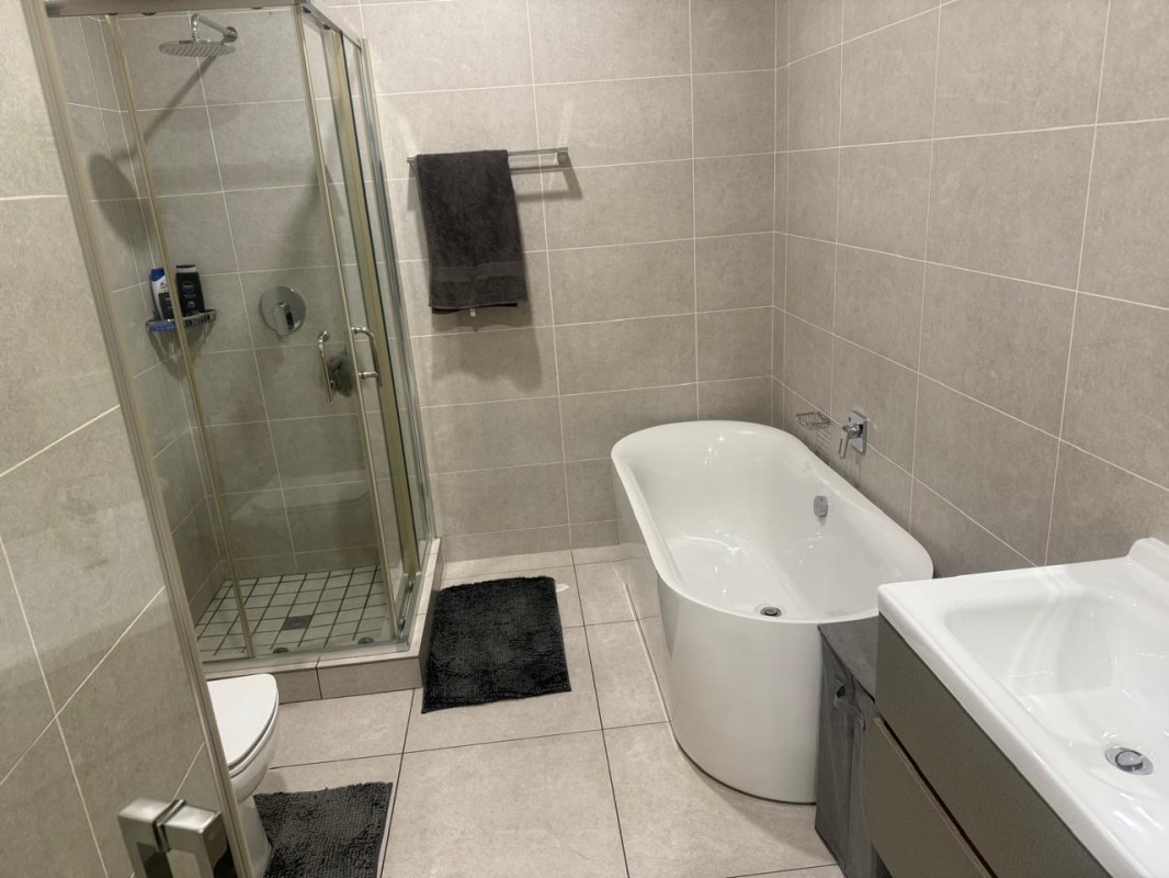 Modern, secure 2 Bedroom Apartment For Sale in Emerald Sky