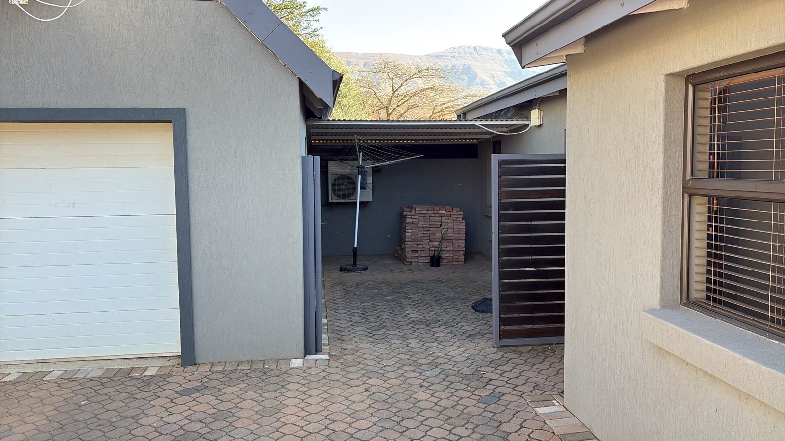 House For Sale in Vulintaba Country Estate, Newcastle, KwaZulu Natal