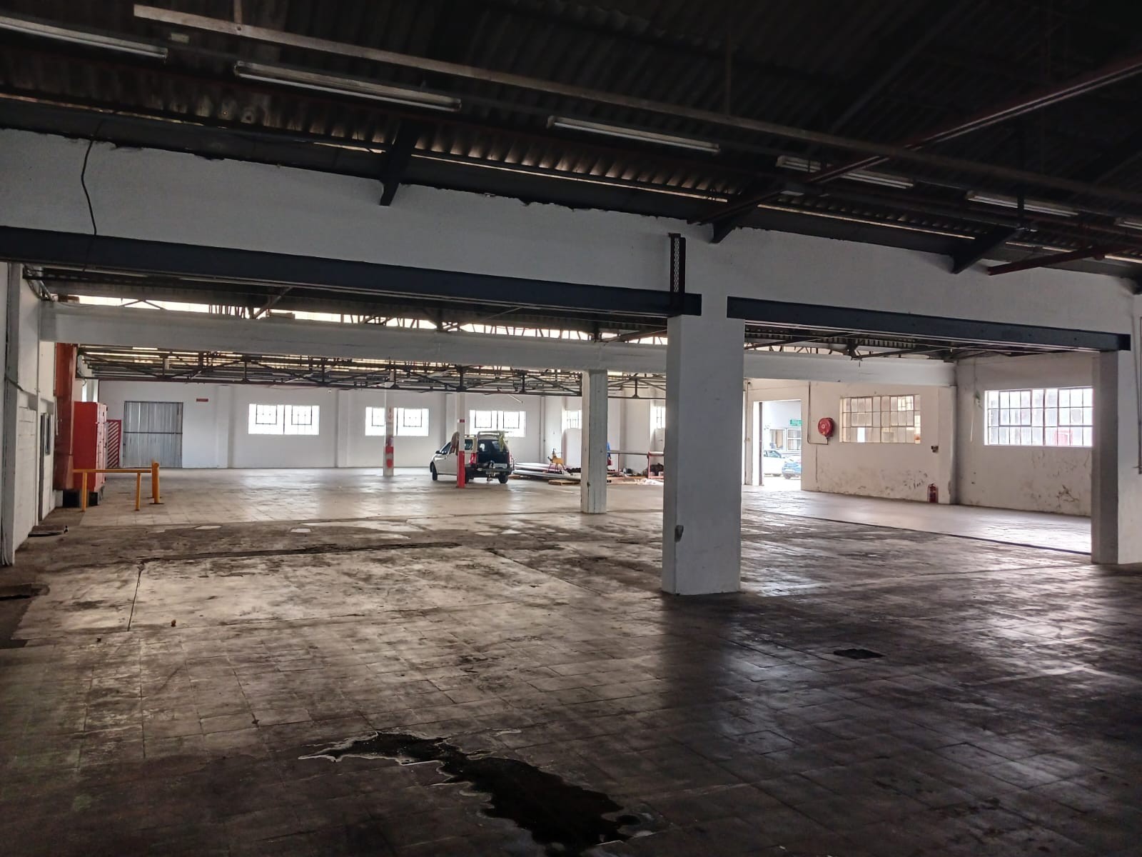 998m² Industrial Warehouse to Rent in Dal Josafat, Paarl Near the N1